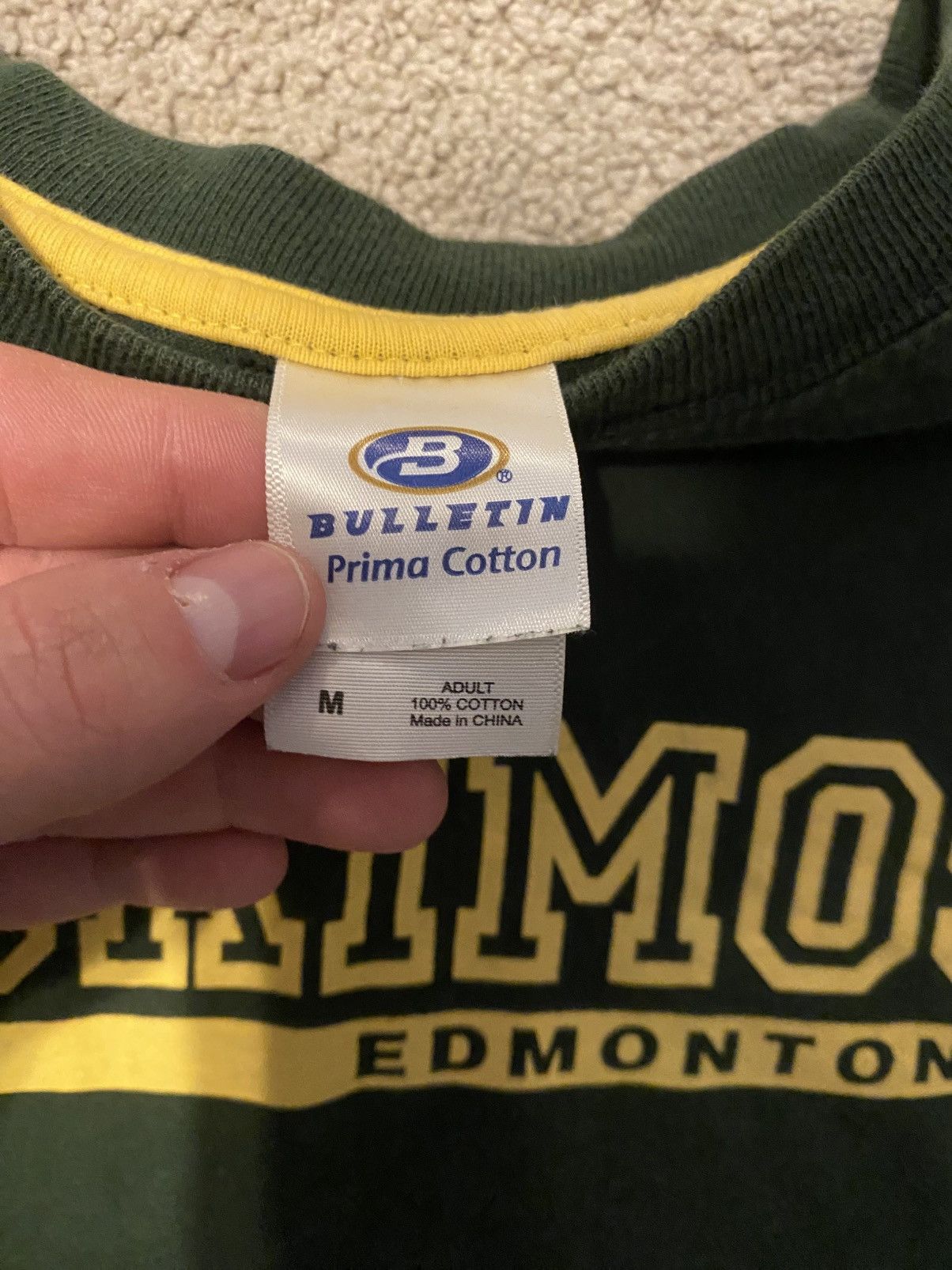 Other Vintage Edmonton Eskimos CFL long sleeve tshirt Size US M / EU 48-50 / 2 - 2 Thumbnail