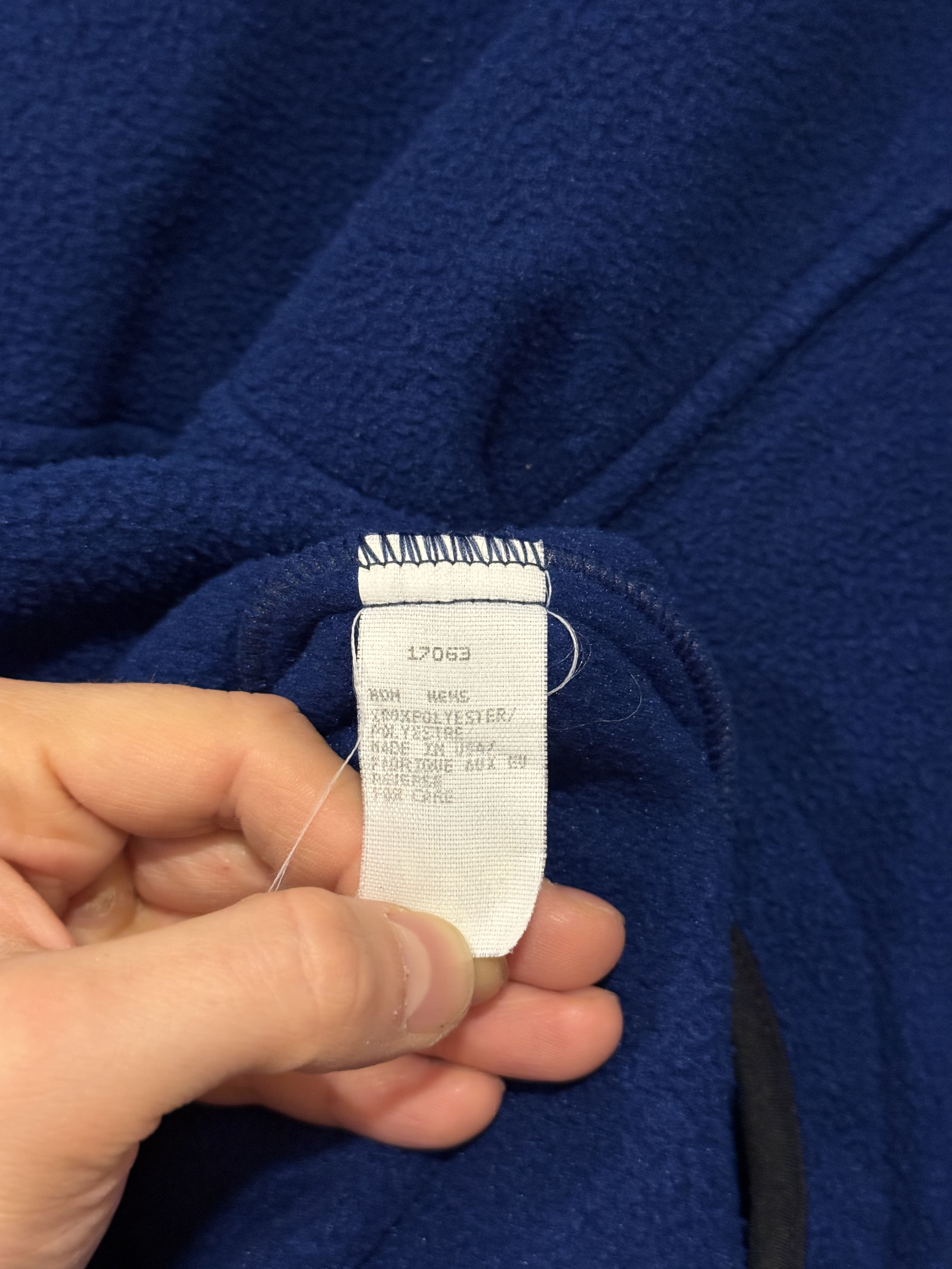 Woolrich Woolen Mills Woolrich fleece vintage USA blue L Size US L / EU 52-54 / 3 - 6 Thumbnail