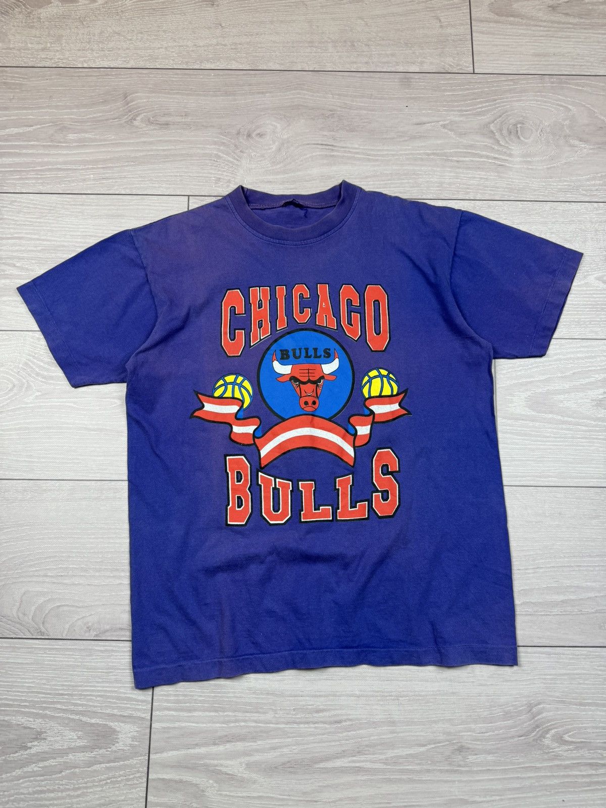 NBA × Vintage Vintage 90s Chicago Bulls Single Stitch T shirt Size US M / EU 48-50 / 2 - 1 Thumbnail