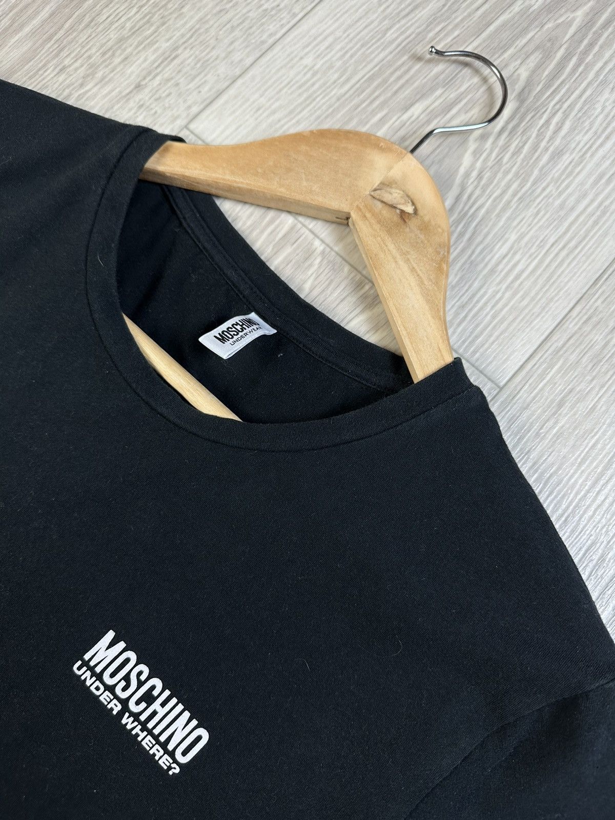 Moschino Moschino Under Where T-Shirt Small Logo Size US S / EU 44-46 / 1 - 6 Thumbnail