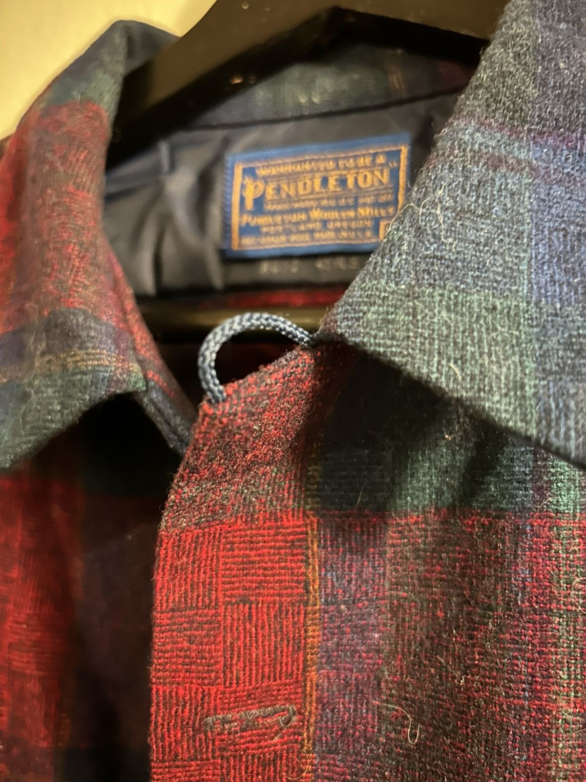 Pendleton Vintage 60s / 70s USA Pendleton Shadow Plaid Loop Collar L Size US L / EU 52-54 / 3 - 3 Thumbnail