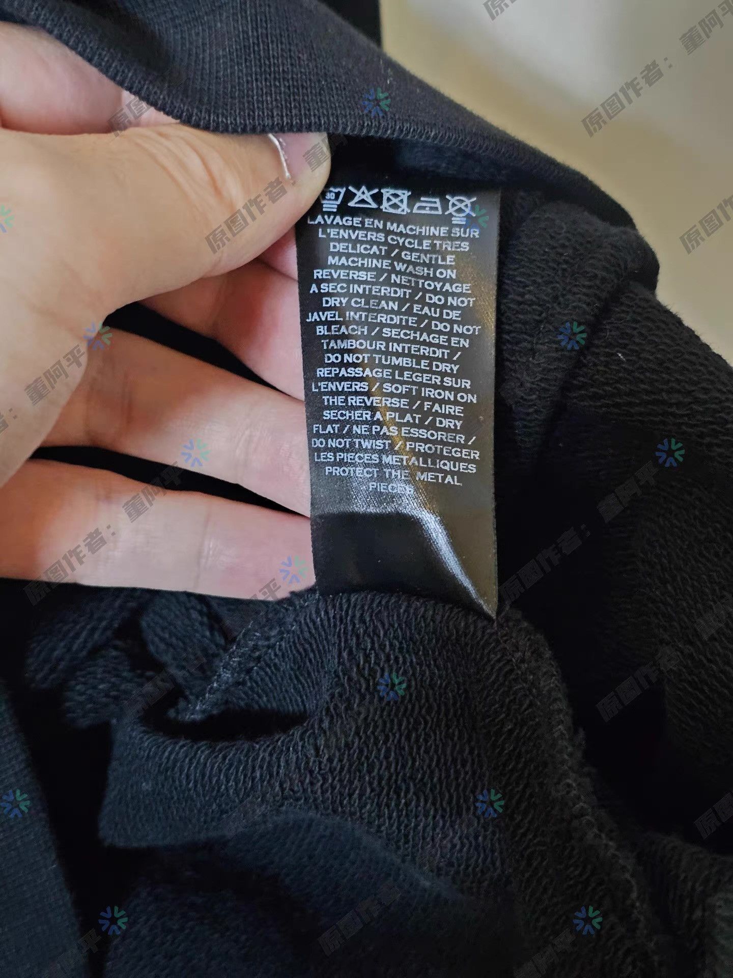 Balmain Balmain hooded sweatshirt Q4 Size US XL / EU 56 / 4 - 8 Thumbnail