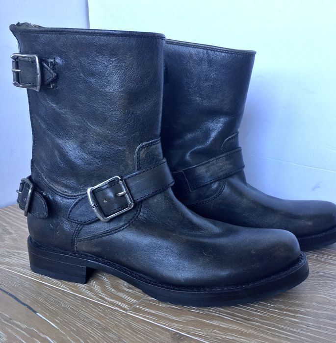 Frye veronica back hot sale zip boot black