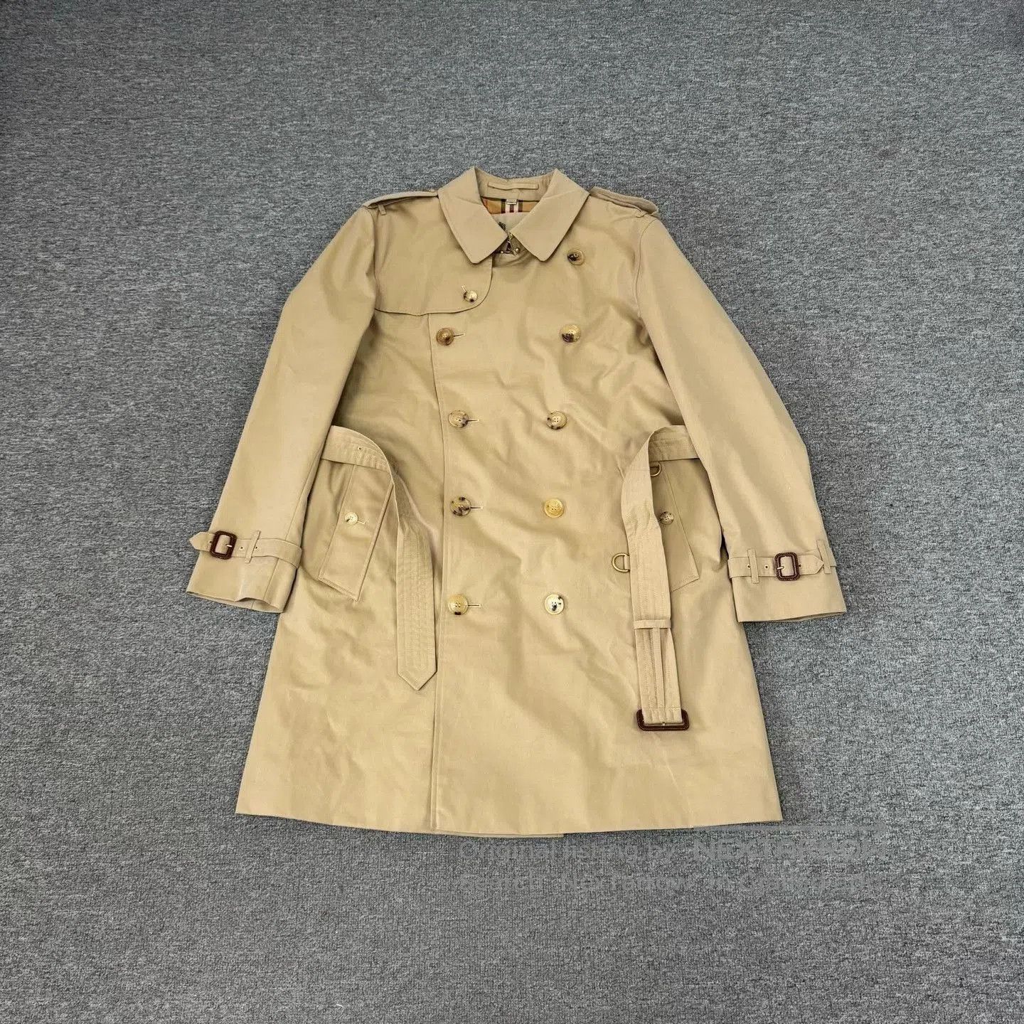 Burberry Burberry Kensington Trench Coat. Size US L / EU 52-54 / 3 - 1 Thumbnail