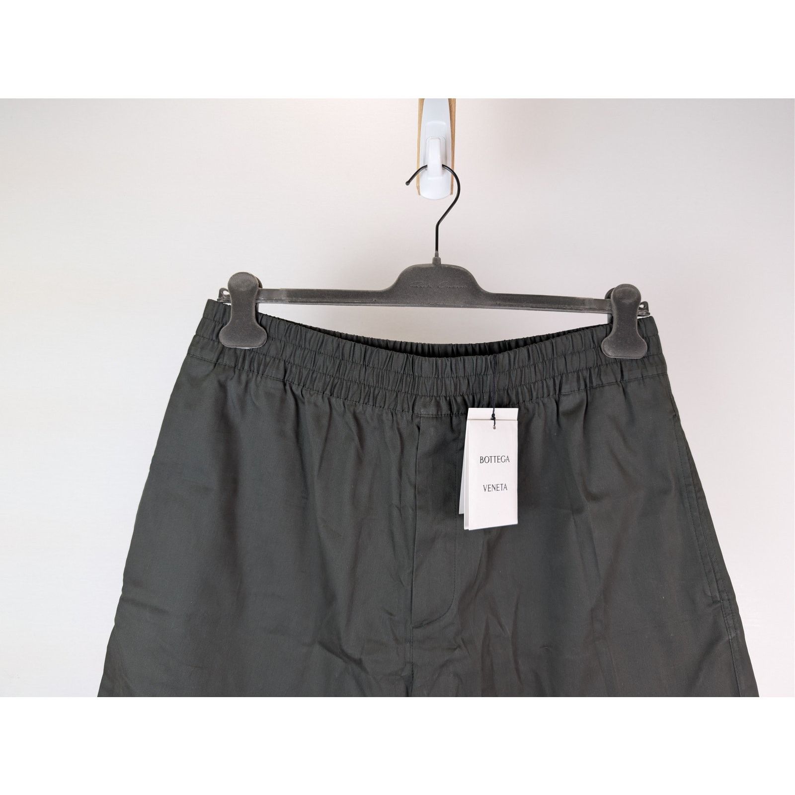 Bottega Veneta o1rshd1 Soft Organic Cotton Shorts in Camping Size US 34 / EU 50 - 3 Thumbnail