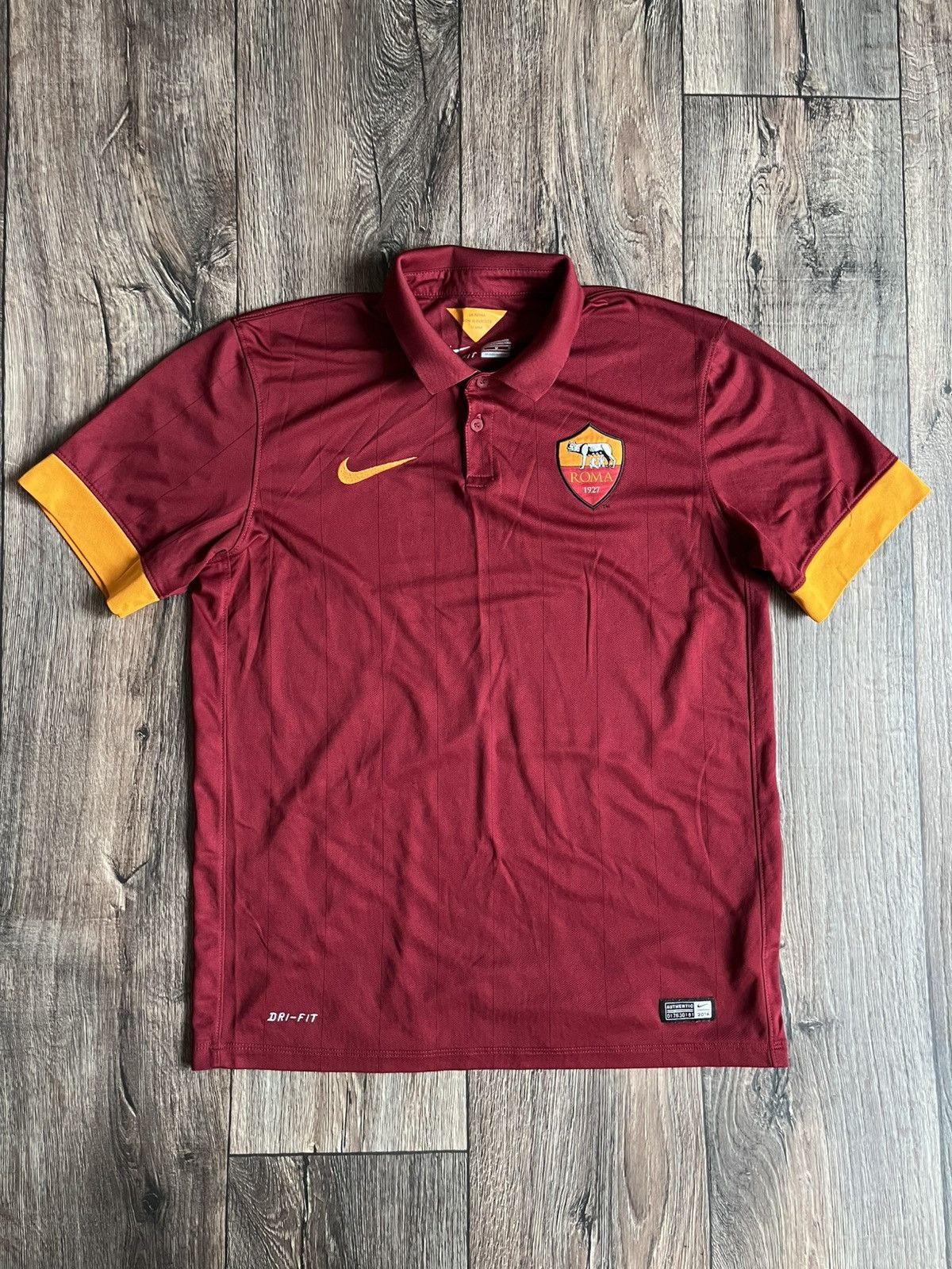 Nike AS Roma Nike Home Soccer Shirt Football Jersey 2014 2015 Size US M / EU 48-50 / 2 - 1 Thumbnail