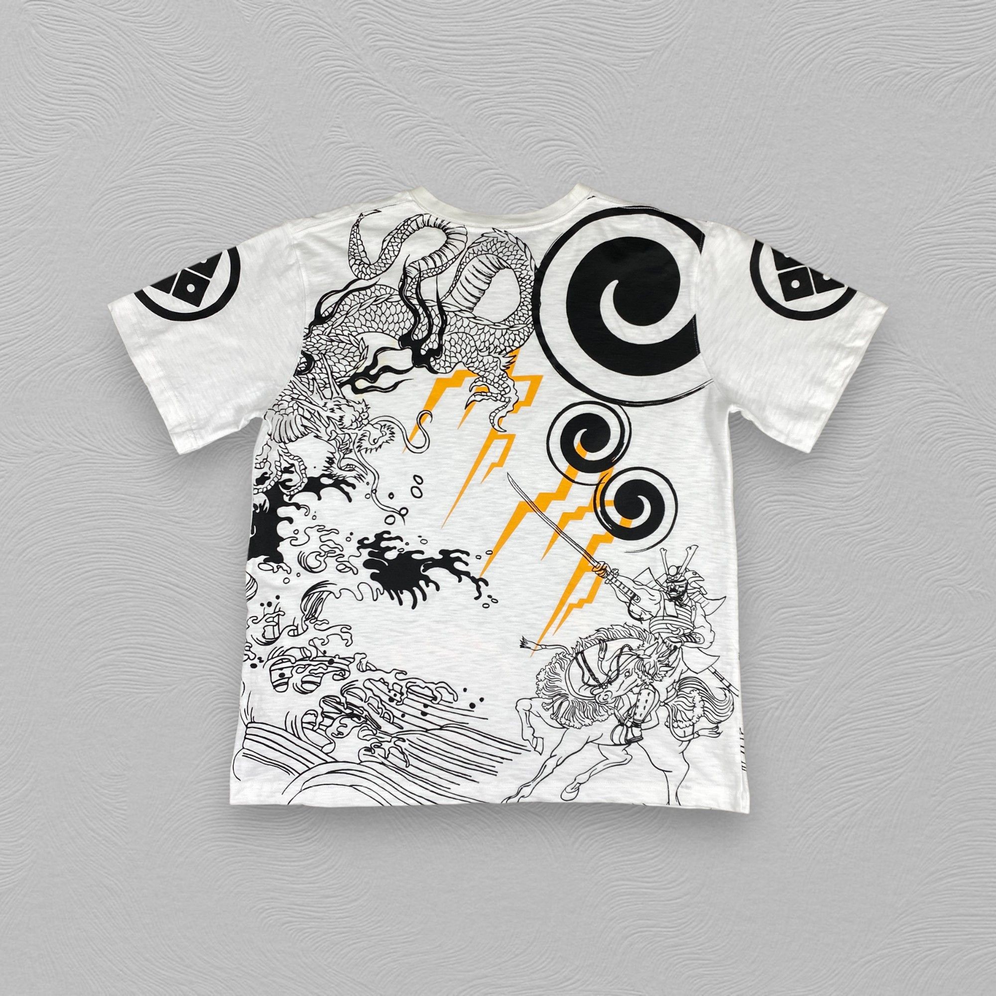 Japanese Brand Sukajan Dragon Over Print Tee Shirt Size L - L061 Size US L / EU 52-54 / 3 - 1 Thumbnail