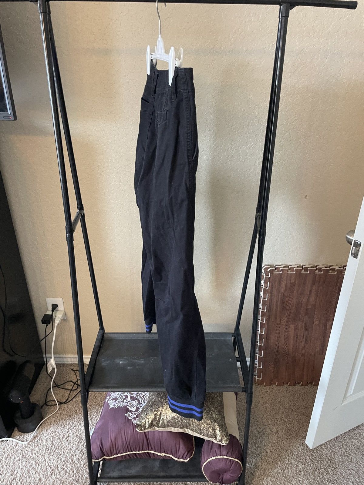 55DSL Cropped Joggers Size US 34 / EU 50 - 6 Thumbnail