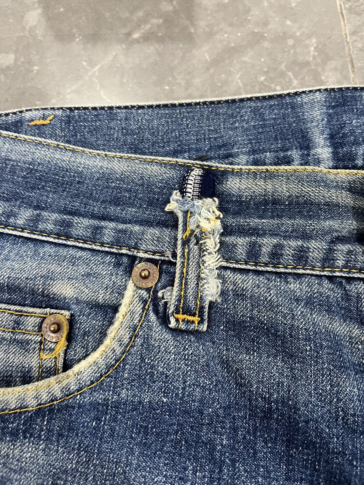 Helmut Lang Helmut lang 1996 distressed jeans Size US 29 - 9 Thumbnail