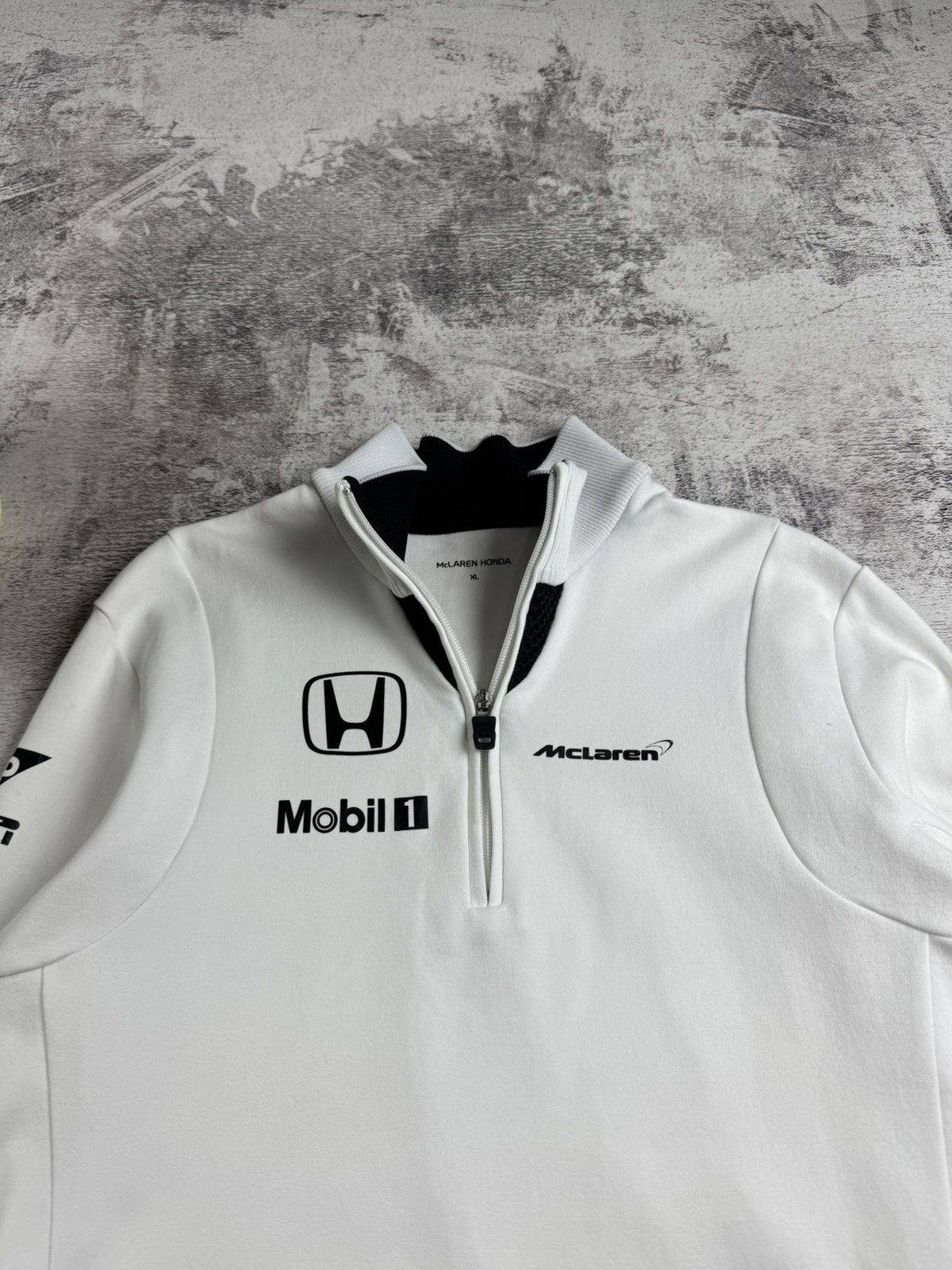 Honda McLaren Honda Mobil 1 Racing White Women XL 1/3 1/4 Sweatshirt Hoodie Pullover Size XL / US 12-14 / IT 48-50 - 6 Thumbnail