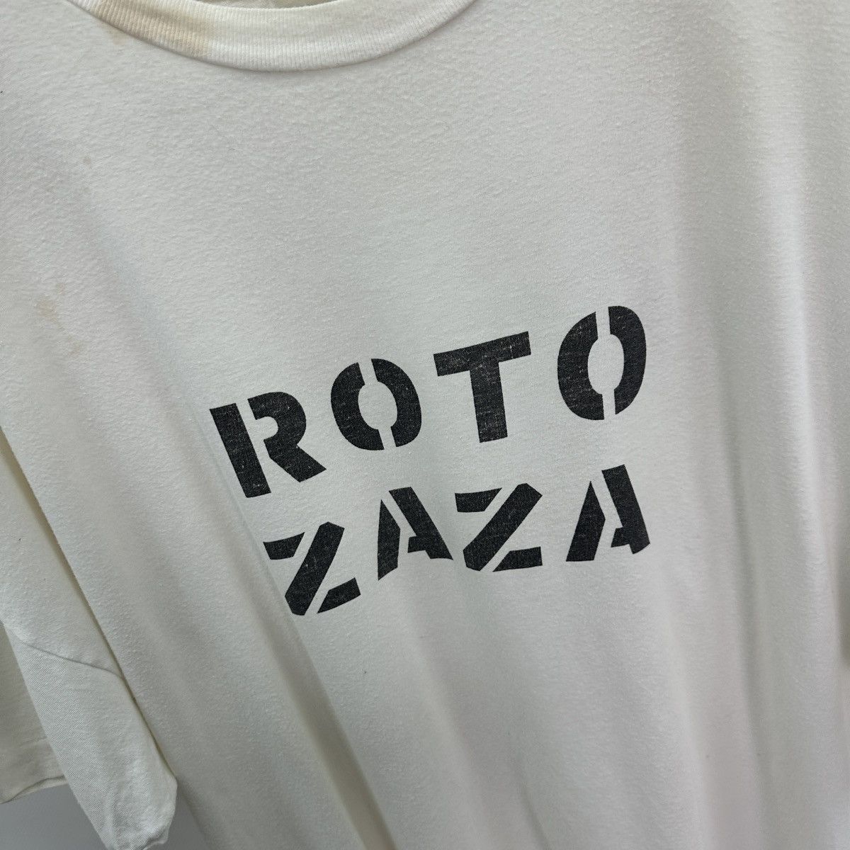Vintage Vintage 90s Roto Zaza Jean Tinquely Gallery Basel art tee Size US XL / EU 56 / 4 - 7 Thumbnail