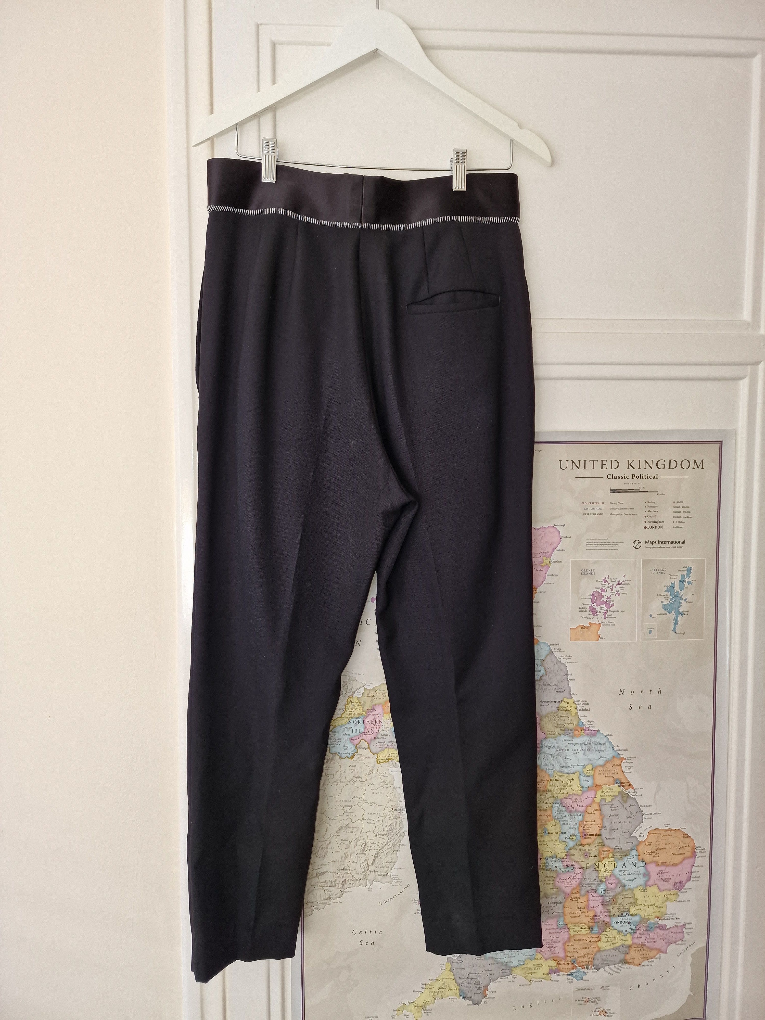 Haider Ackermann SS18 Black High Waist Silk Waistband Pleated Trousers (46) Size US 30 / EU 46 - 3 Thumbnail