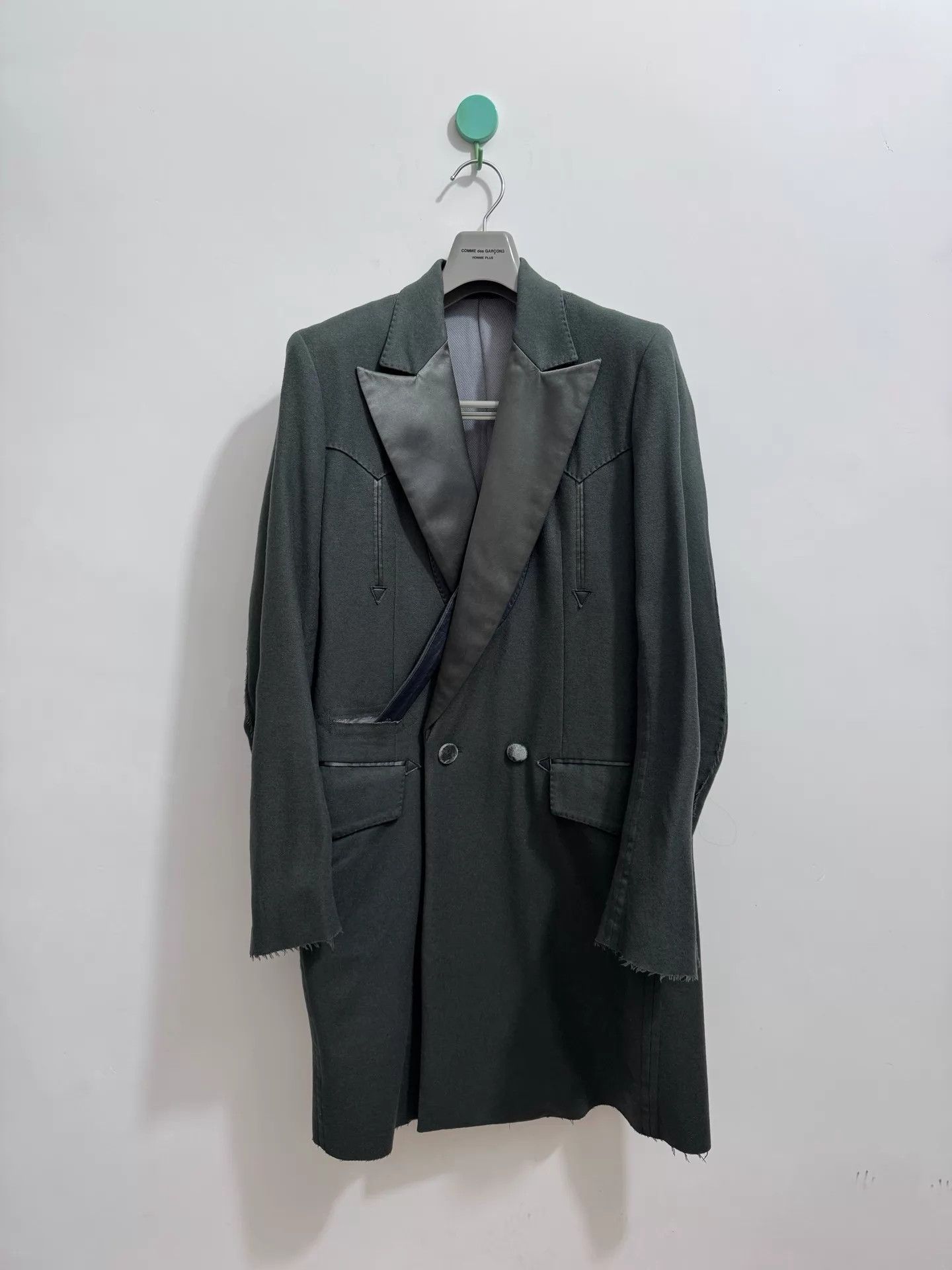 Takahiromiyashita The Soloist. TAKAHIROMIYASHITA 46 Jacket w/ long buckle 101cm Size US S / EU 44-46 / 1 - 1 Thumbnail