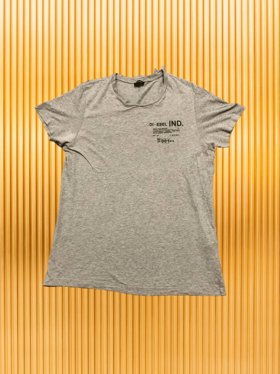 Diesel big print T-Shirt Diesel logo gray Y2K Vintage size M Size US M / EU 48-50 / 2 - 1 Thumbnail