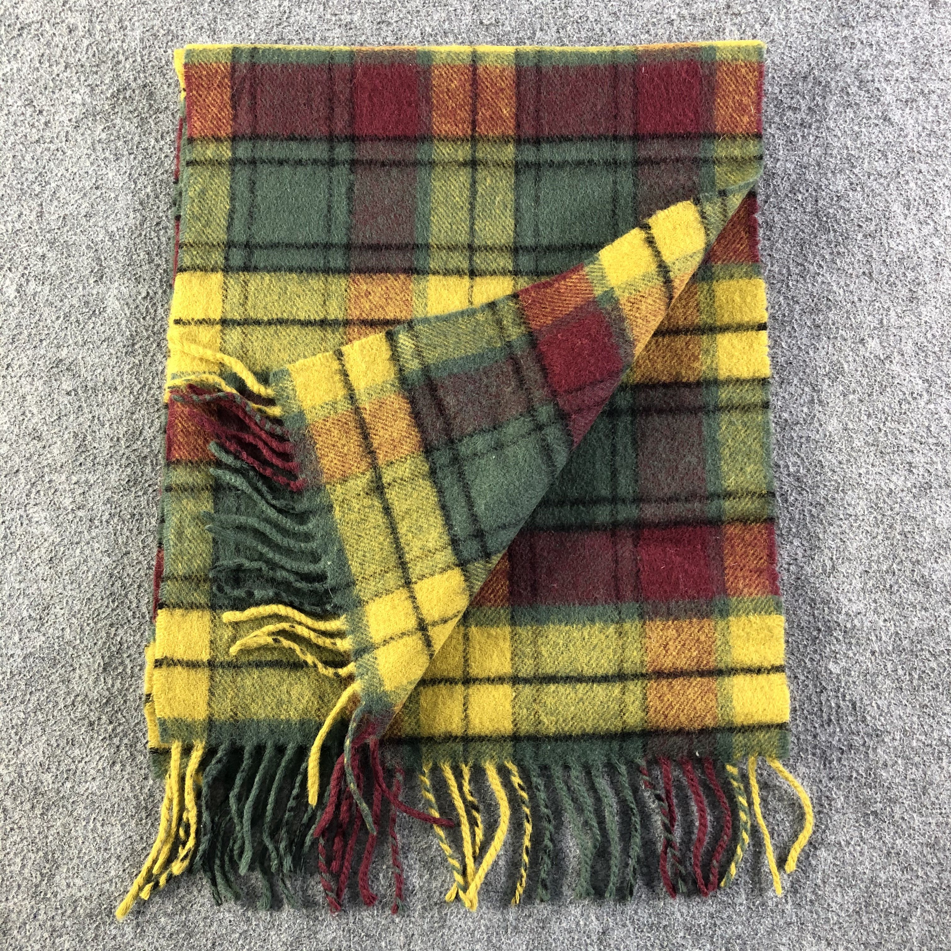 Johnstons Of Elgin Johnstons Of Elgin Scarf / Muffler / Neckwear P352 Size ONE SIZE - 5 Thumbnail