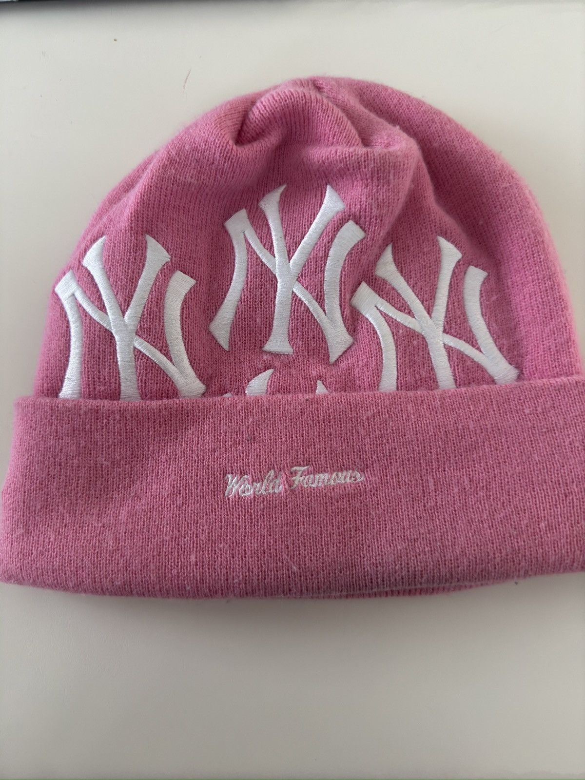 Supreme Supreme New York Yankees Beanie Size ONE SIZE - 3 Thumbnail