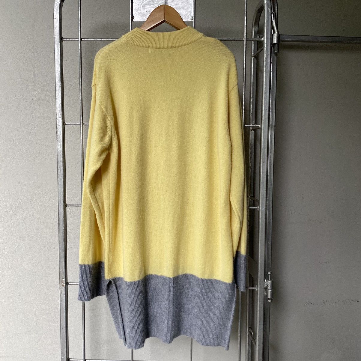Chloe Miss chloe Yellow and Gray Colorblock Knit Sweater Dress Size S / US 4 / IT 40 - 2 Thumbnail