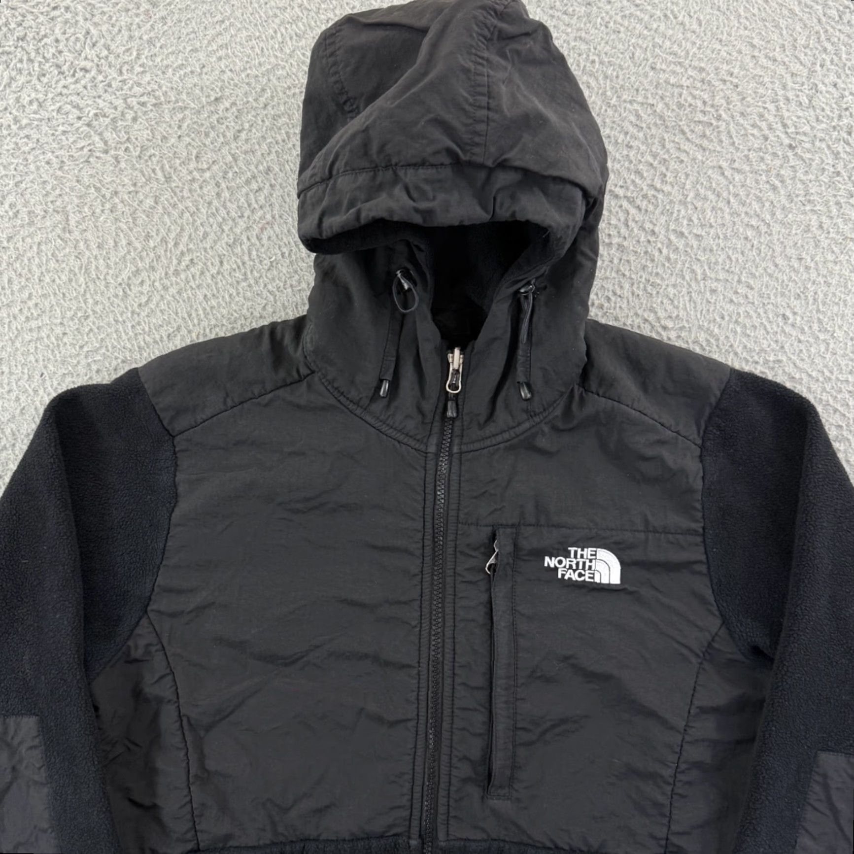 The North Face VINTAGE The North Face Denali Jacket Womens Medium Black Denali Hooded Zip Fleece Outdoor Size M / US 6-8 / IT 42-44 - 3 Thumbnail