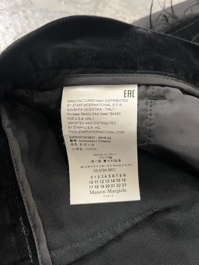 Maison Margiela × Vintage Maison Margiela MM6 Velvet Distressed Lines Pants Size 26" / US 2 / IT 38 - 11 Thumbnail