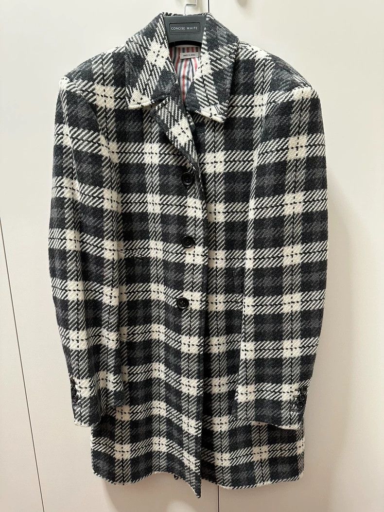 Thom Browne Thom Browne Plaid overcoat Size XS / US 0-2 / IT 36-38 - 1 Thumbnail