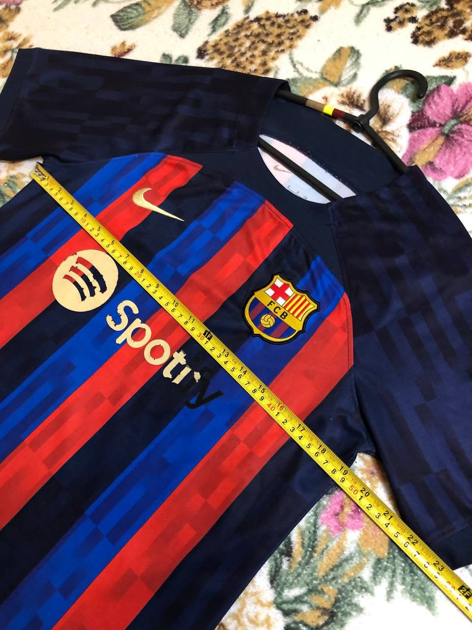 Nike Nike FC Barcelona Spotify Soccer Jersey football tee Size US S / EU 44-46 / 1 - 9 Thumbnail