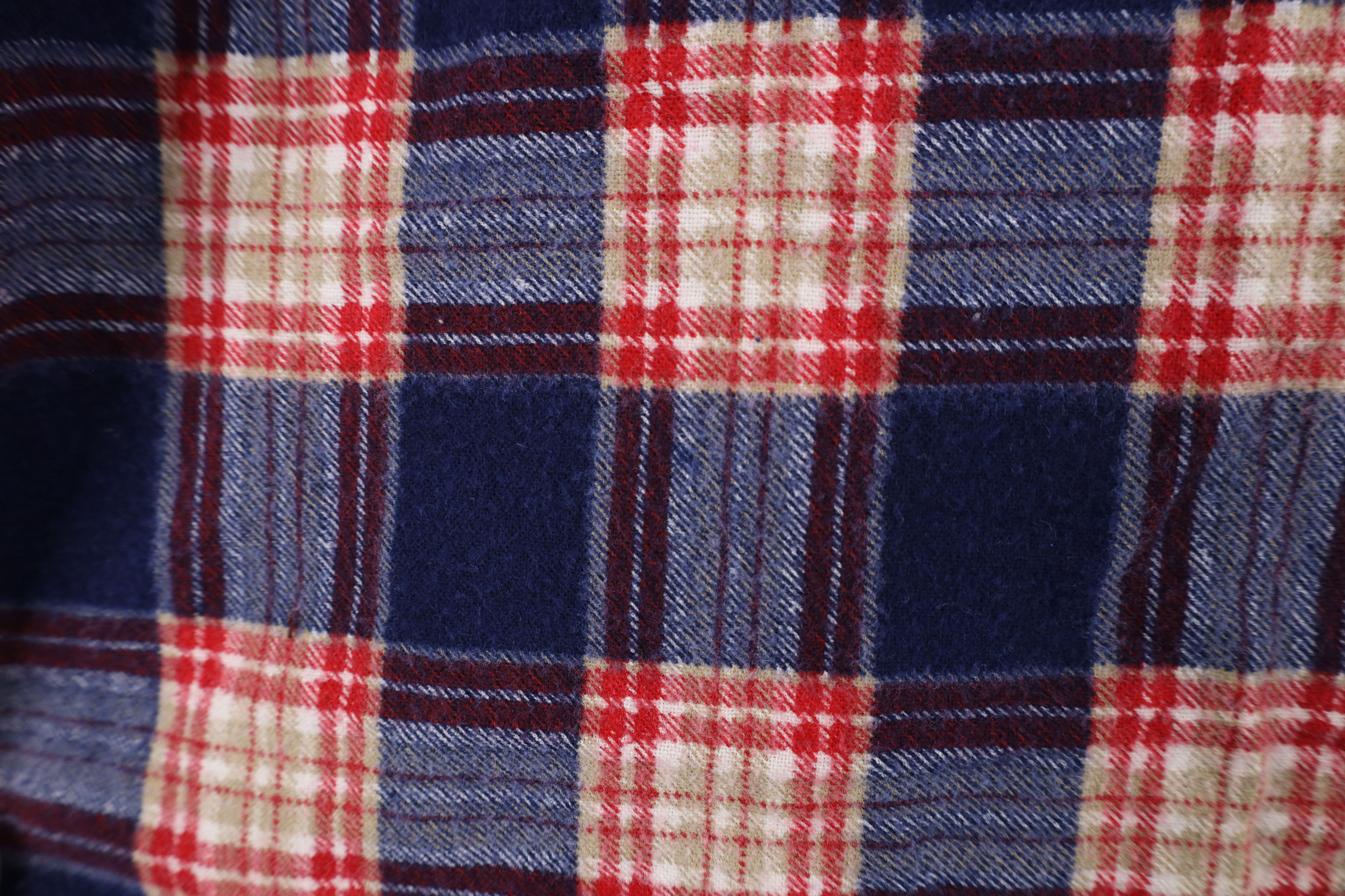 Vintage Vintage 70s Streetwear Flannel Collared Button Shirt Plaid Size US M / EU 48-50 / 2 - 9 Thumbnail