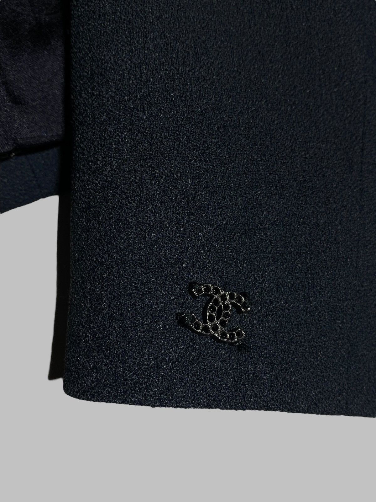 Chanel Chanel Navy Blue Blazer Embellished Rhinestone Button Jacket Size XS / US 0-2 / IT 36-38 - 8 Thumbnail