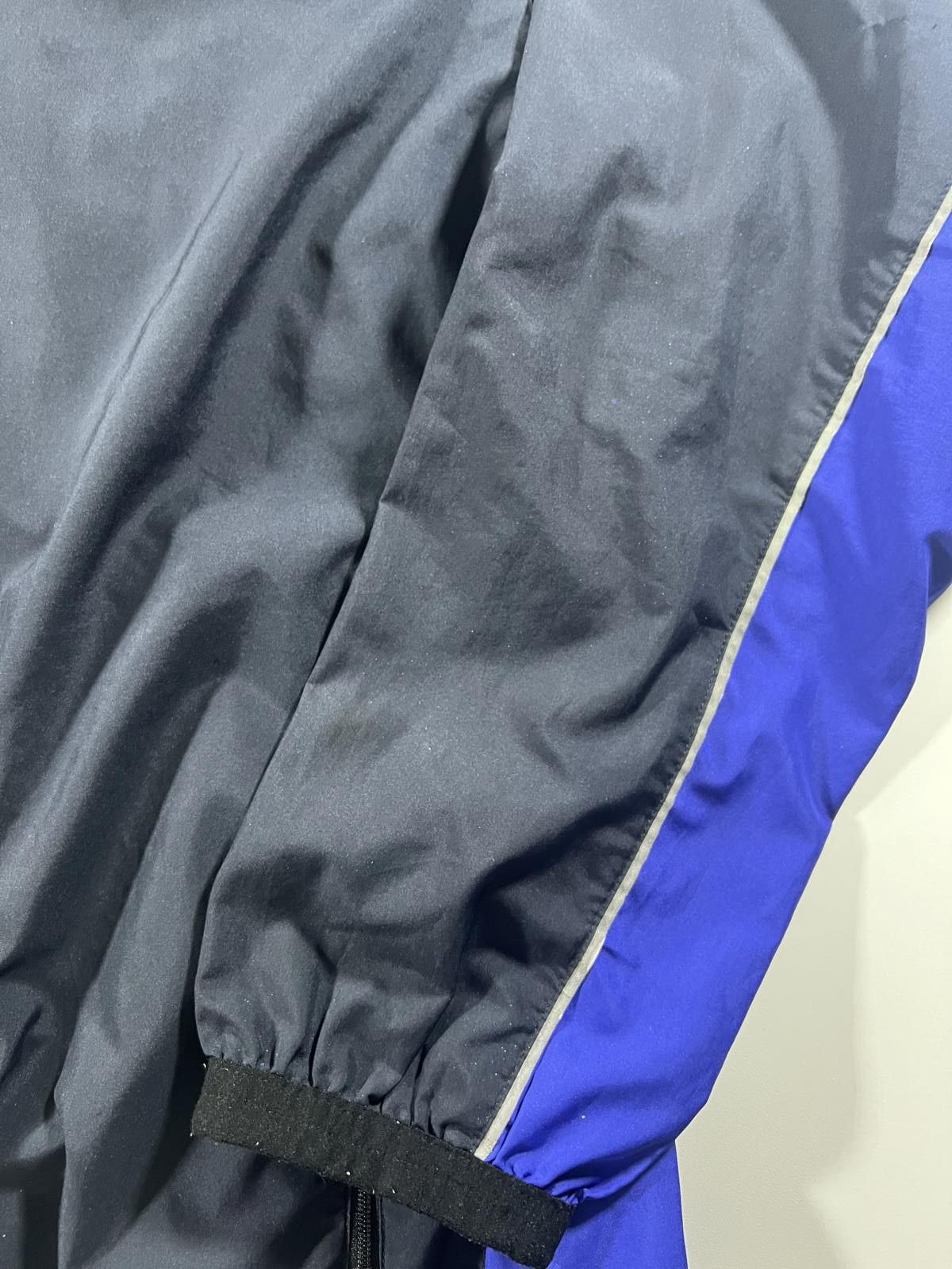 Nike Nike Men's Lightweight Windbreaker Jacket Large Size US L / EU 52-54 / 3 - 4 Thumbnail