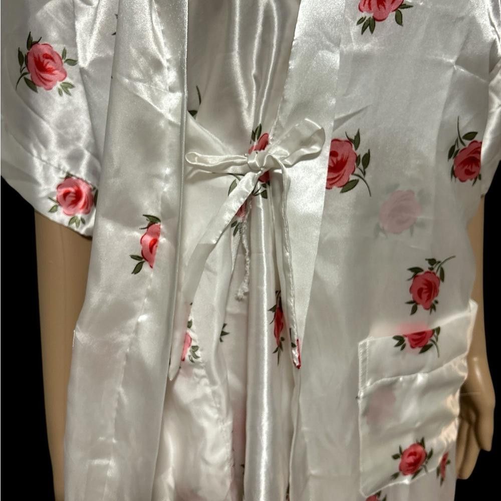 Designer Floral Satin Robe and Slip Set Size ONE SIZE - 3 Thumbnail
