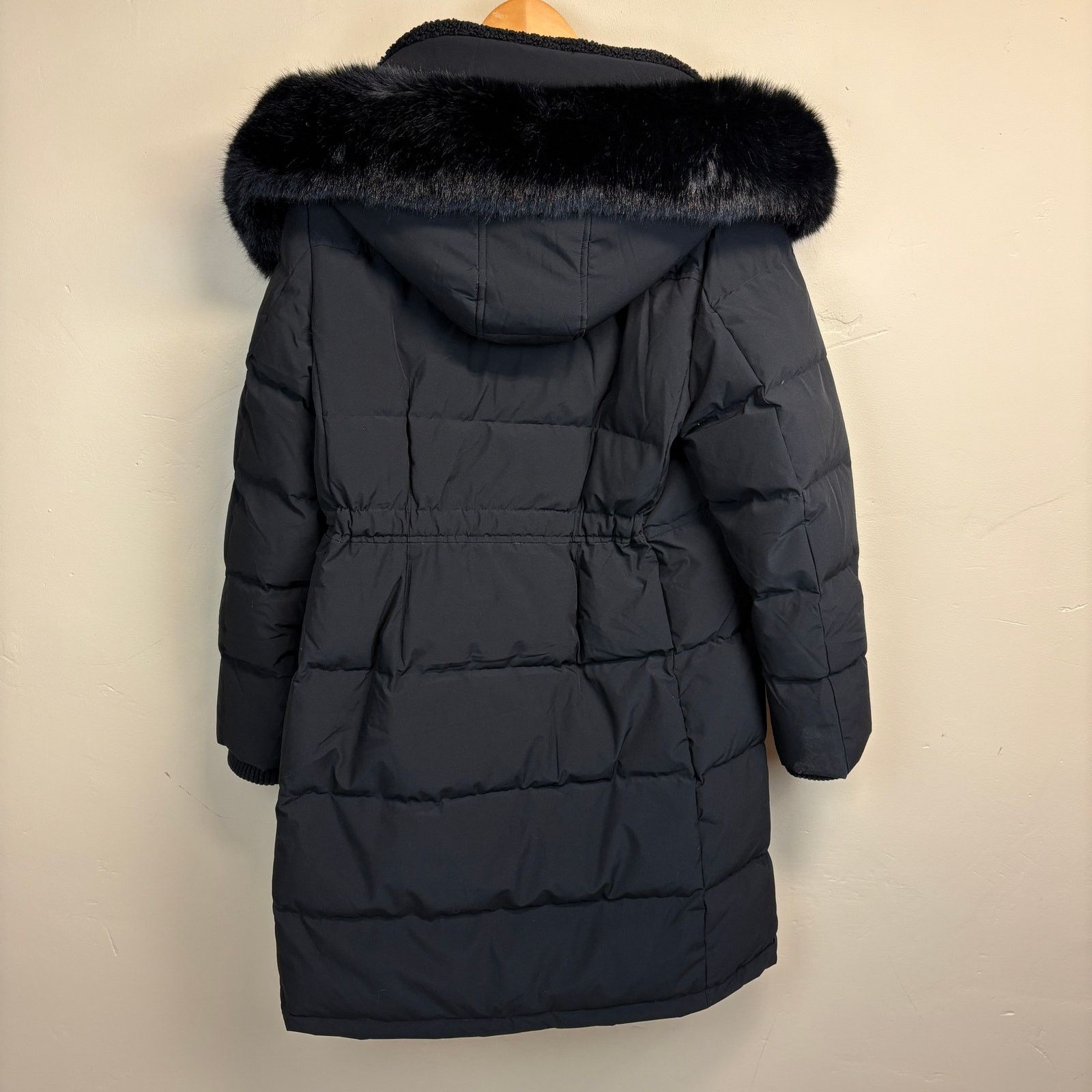 Kate Spade NWT Kate Spade Down Parka Black Sherpa Fox Trim Hood Size L Size L / US 10 / IT 46 - 2 Thumbnail