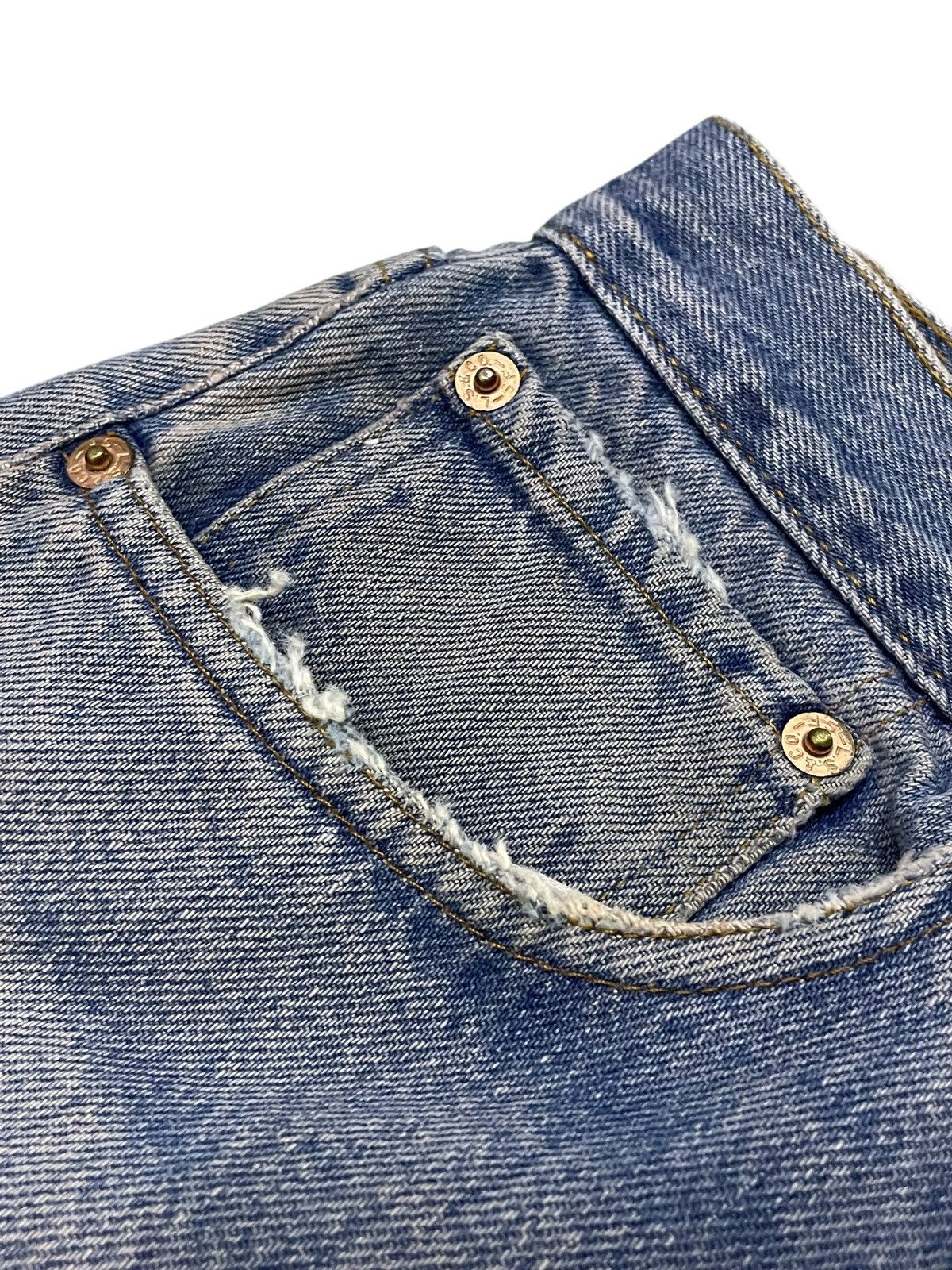 LVC × Levi's × Vintage Vintage Levis 501 Muddy Wash Distressed Jeans Size US 34 / EU 50 - 12 Thumbnail
