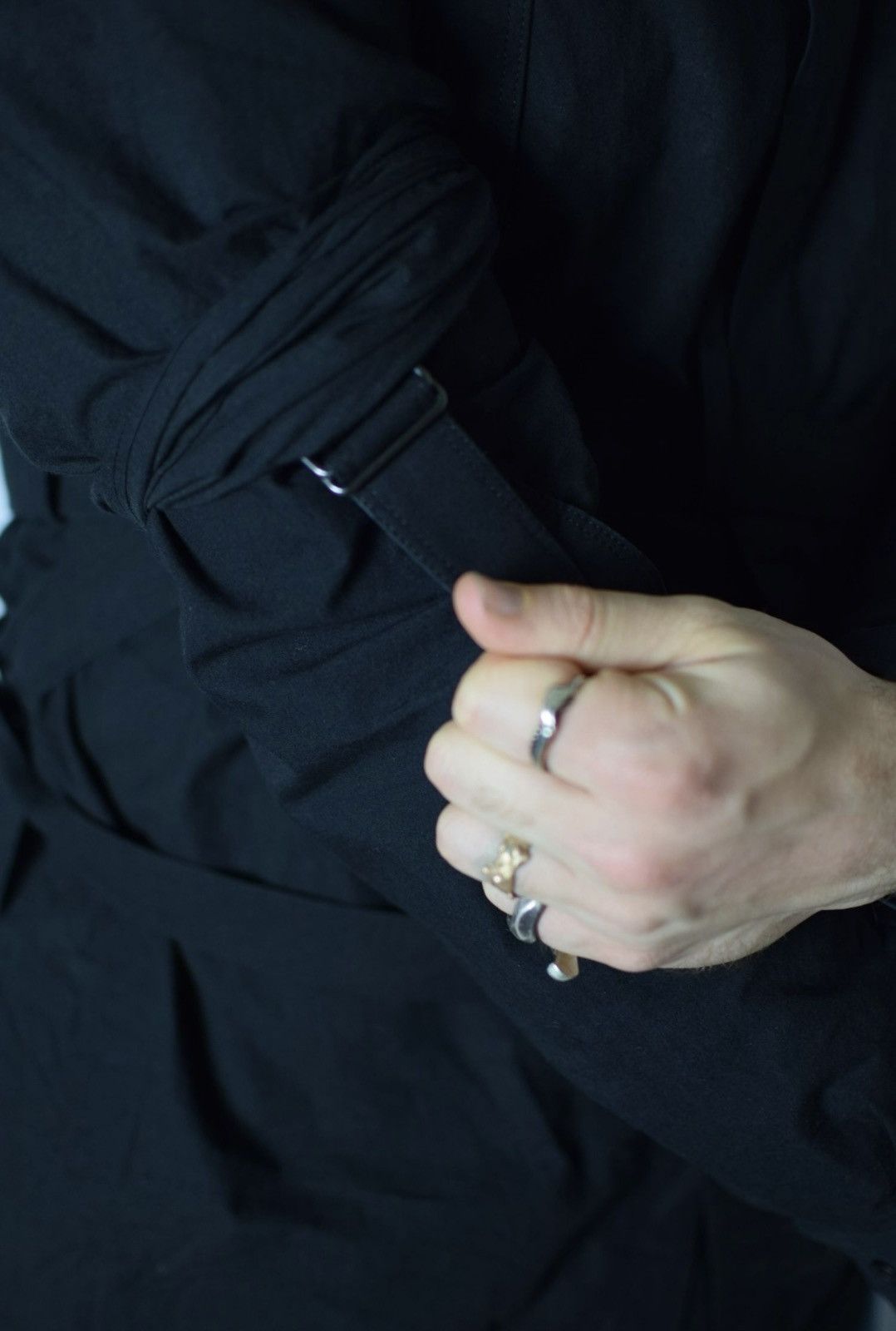 Yohji Yamamoto Yohji Yamamoto Pour Homme AW16 Bondage Shirt Size US M / EU 48-50 / 2 - 7 Thumbnail