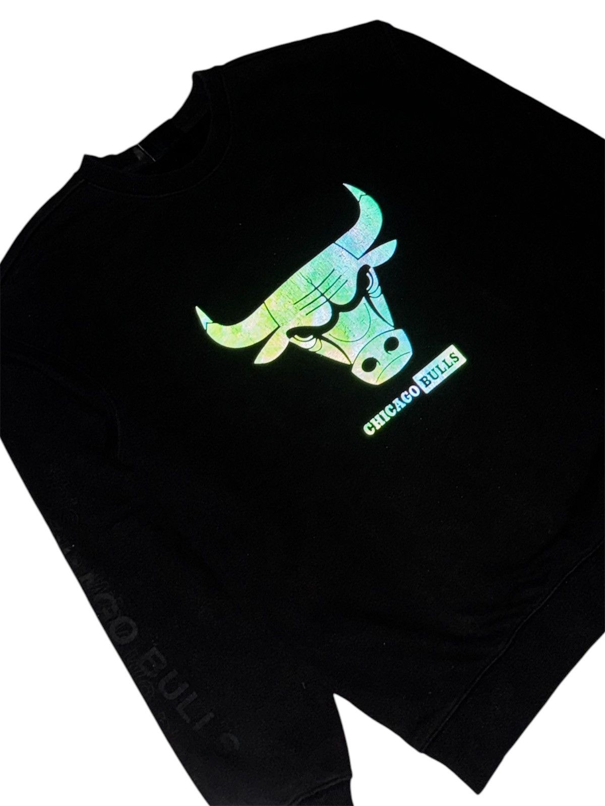 NBA NBA Chicago Bulls Reflektif spellout Size US L / EU 52-54 / 3 - 8 Thumbnail