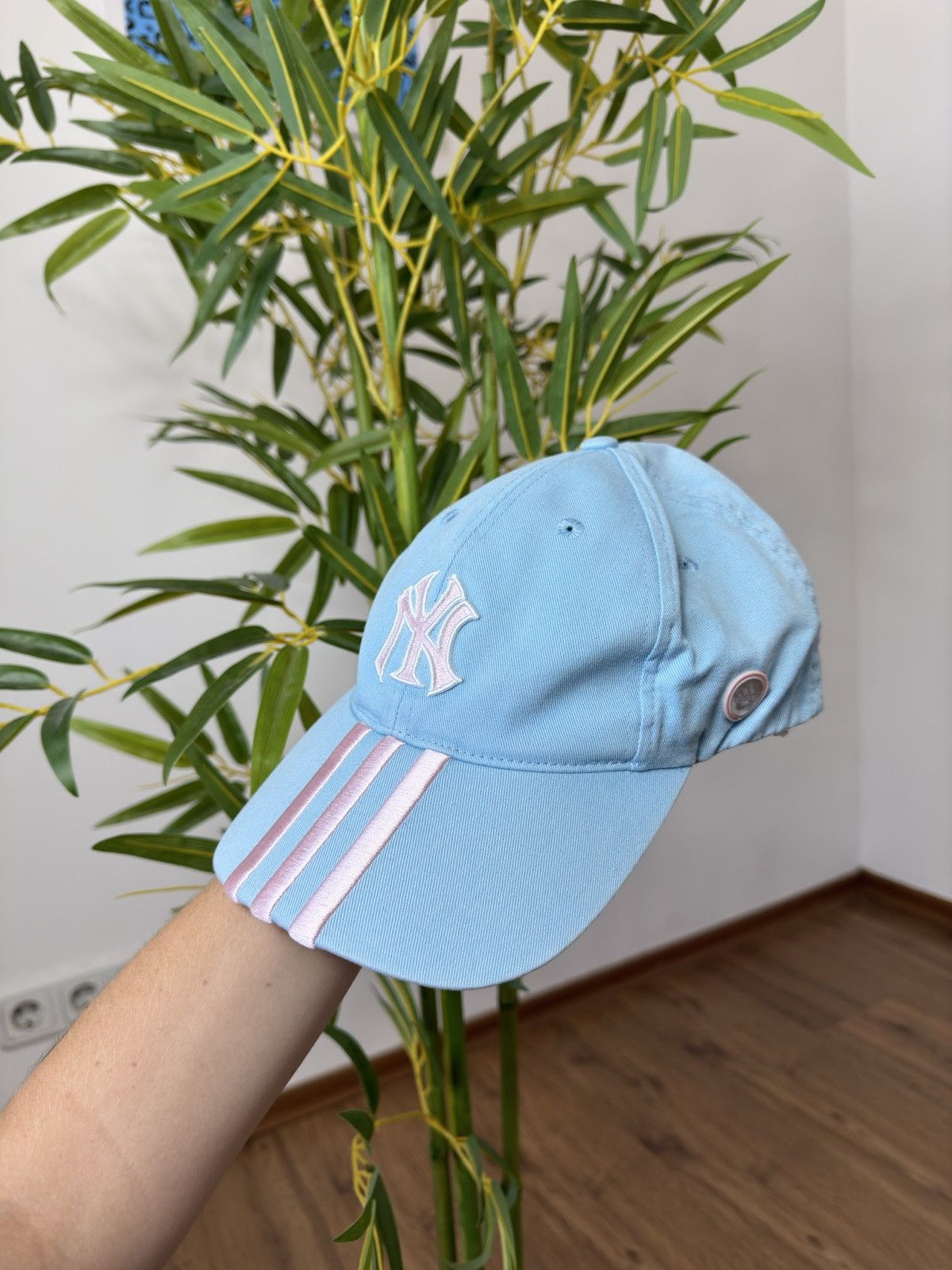 Adidas ADIDAS NEW ERA BLUE PINK CAP Size ONE SIZE - 1 Thumbnail