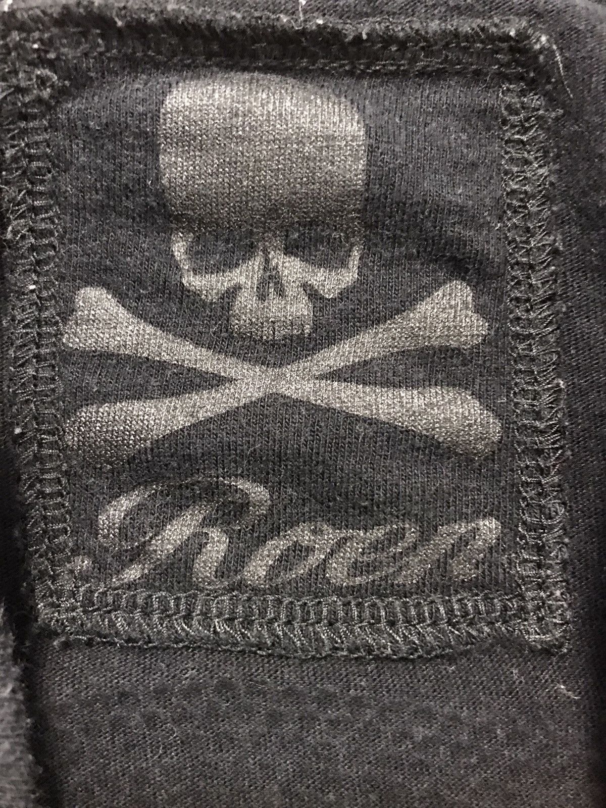 Japanese Brand × Roen Roen The Skull is Embossed In Silver T-shirt Size US XS / EU 42 / 0 - 4 Thumbnail
