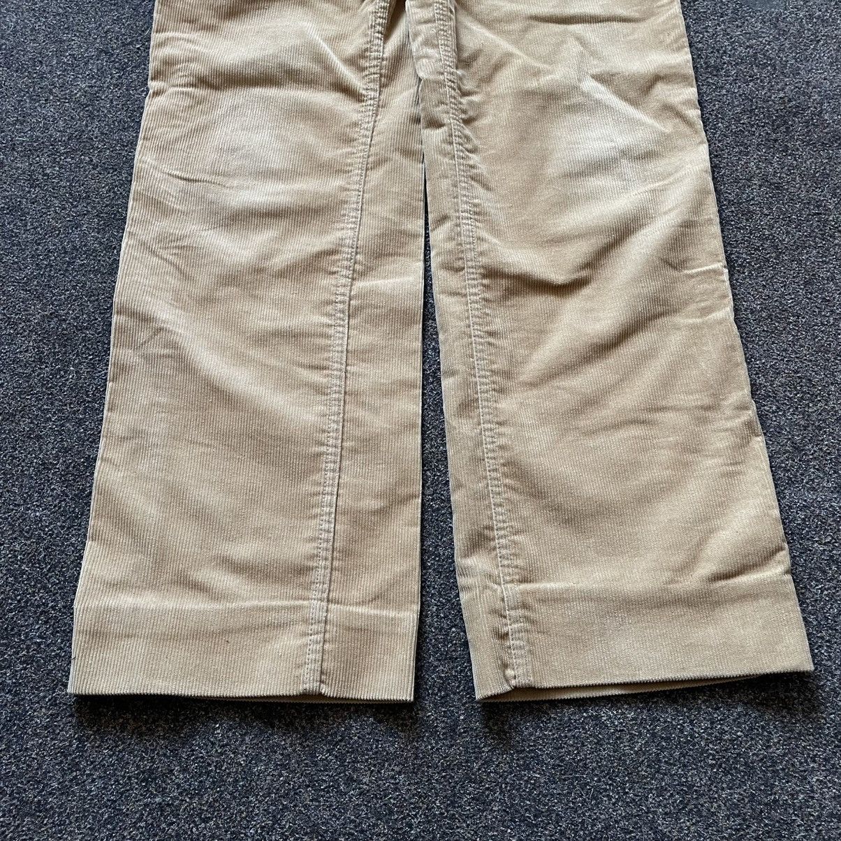 Vintage Vintage 90s Lee Relaxed Cargo Pants Workwear Khaki Indie 33 Size 33" - 2 Thumbnail