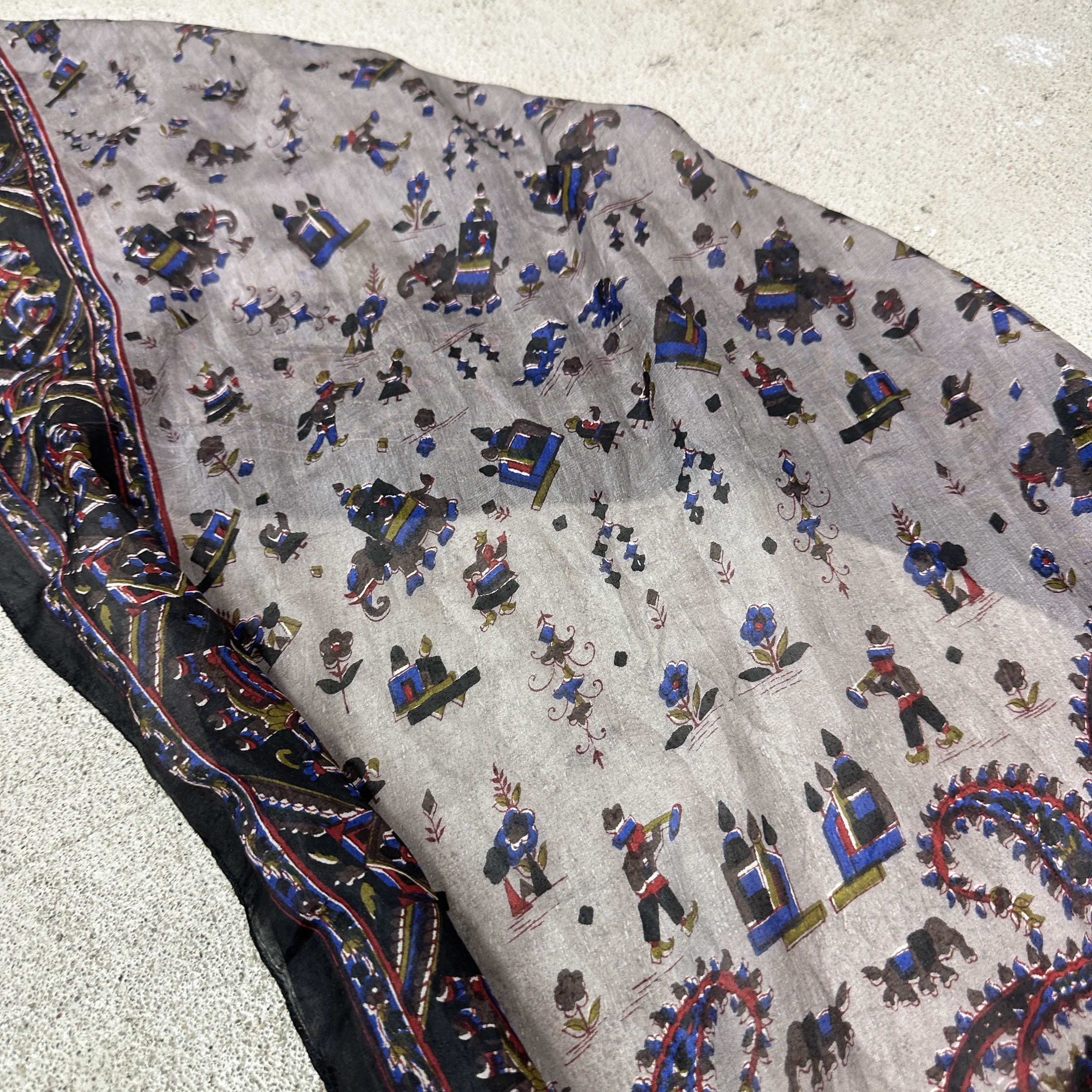 Vintage Vintage Old Money Silk Printed Scarf Y2K Size ONE SIZE - 4 Thumbnail
