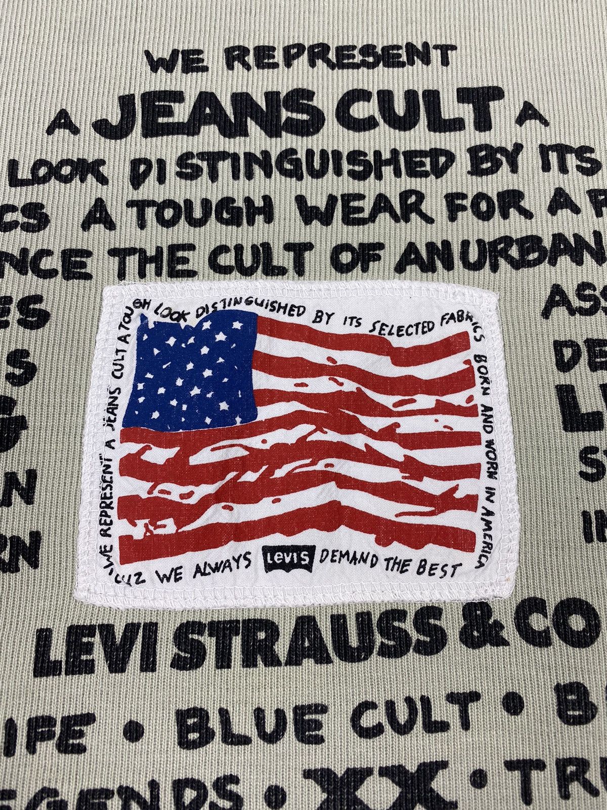 Levi's × Levi's Vintage Clothing × Vintage 1990’s Vintage Levi’s Boxy Sweatshirt Size US M / EU 48-50 / 2 - 4 Thumbnail