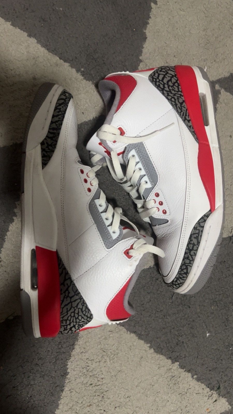 Jordan Brand Jordan 3 fire red Size US 11 / EU 44 - 4 Thumbnail