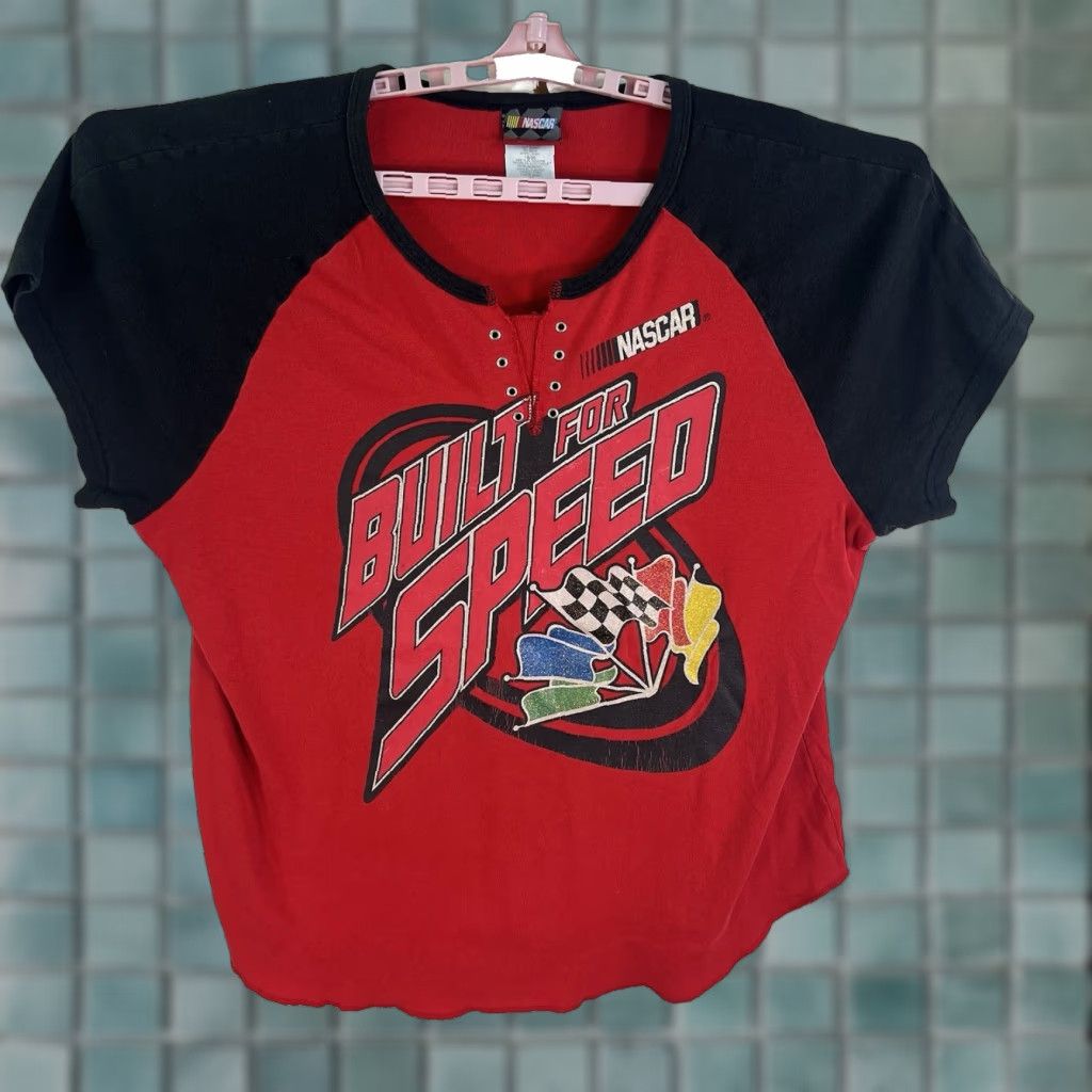 NASCAR NASCAR Built For Speed T-Shirt Womens Size 18 Red Short Sleeve Tunic Colorblock Black Widow Cars Classic Size XXL / US 16-18 / IT 52-54 - 1 Thumbnail
