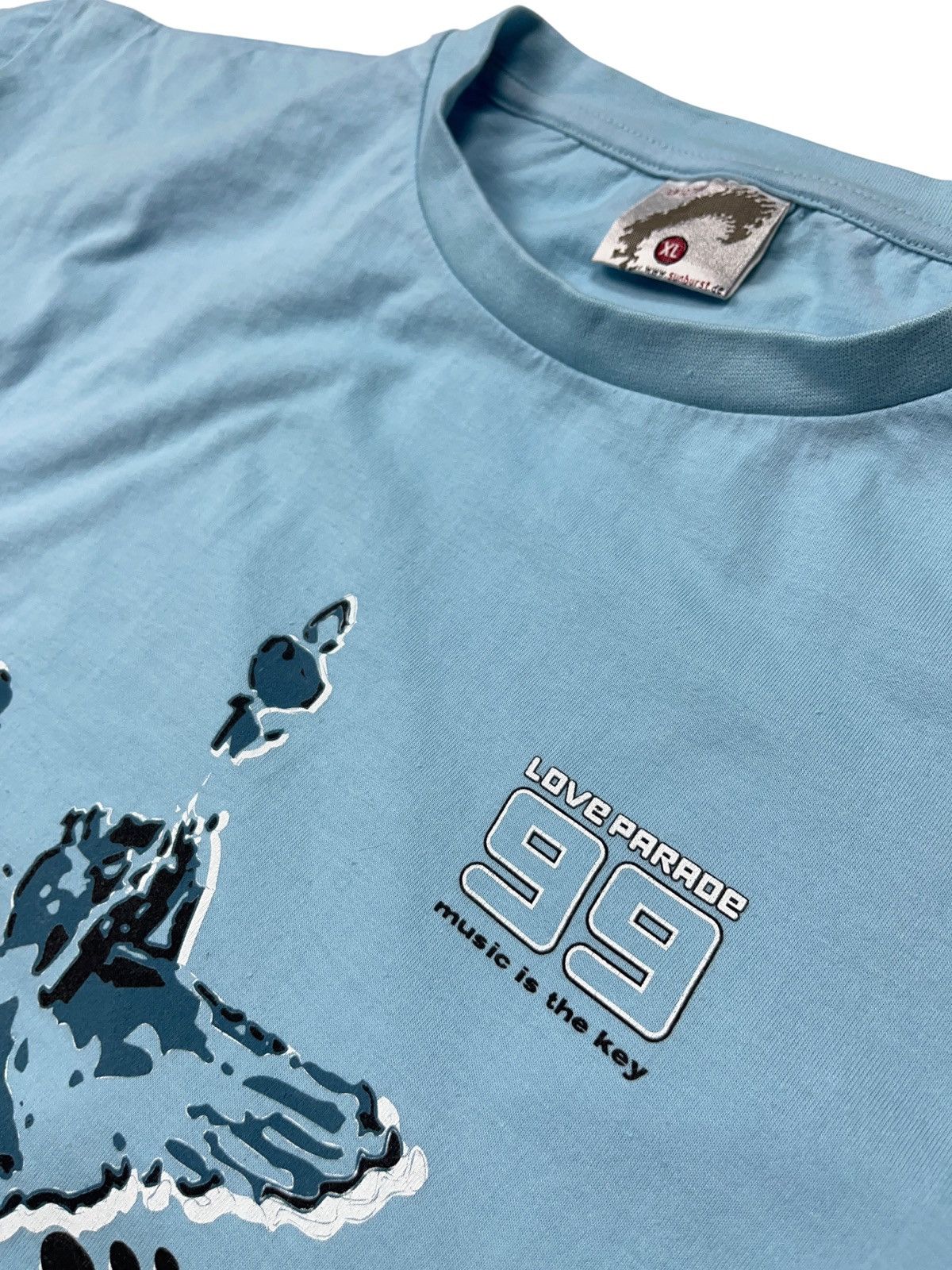 Thunderdome Vintage 1999 Love Parade Music Is The Key Techno Rave Shirt Size US XL / EU 56 / 4 - 7 Thumbnail