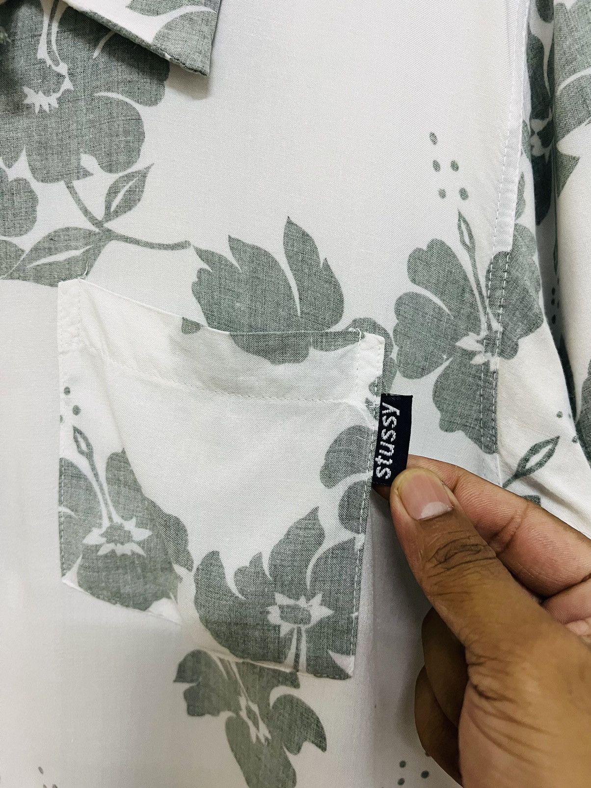 Stussy Vintage 1990s Stussy C Floral Hawaiian Camp Collar Shirt Size US M / EU 48-50 / 2 - 15 Thumbnail