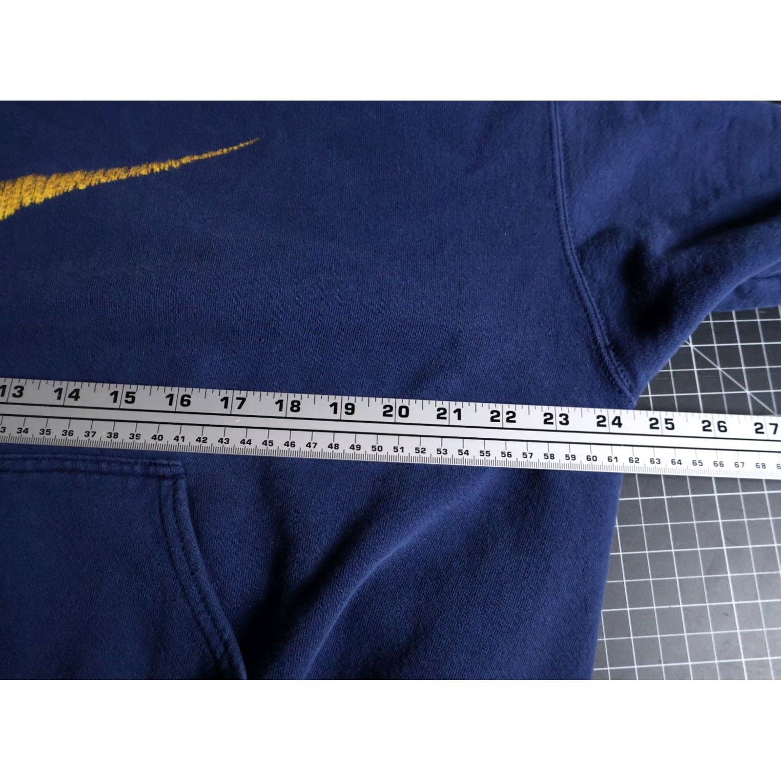Nike VINTAGE Nike Center Swoosh Hoodie Mens Medium Dark Blue Sweatshirt USA Made VTG Size US M / EU 48-50 / 2 - 7 Thumbnail