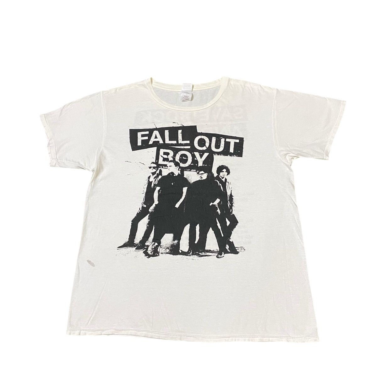 Band Tees × Vintage Vintage Y2k Fall Out Boy Graphic Band Tee Size US L / EU 52-54 / 3 - 1 Thumbnail