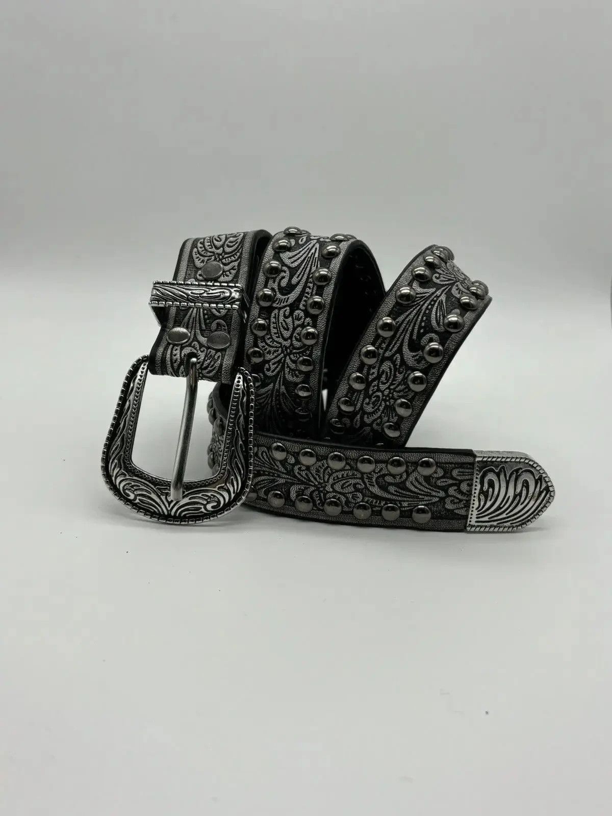 Japanese Brand Gothic Studded Belt (cement gray) Size ONE SIZE - 3 Thumbnail