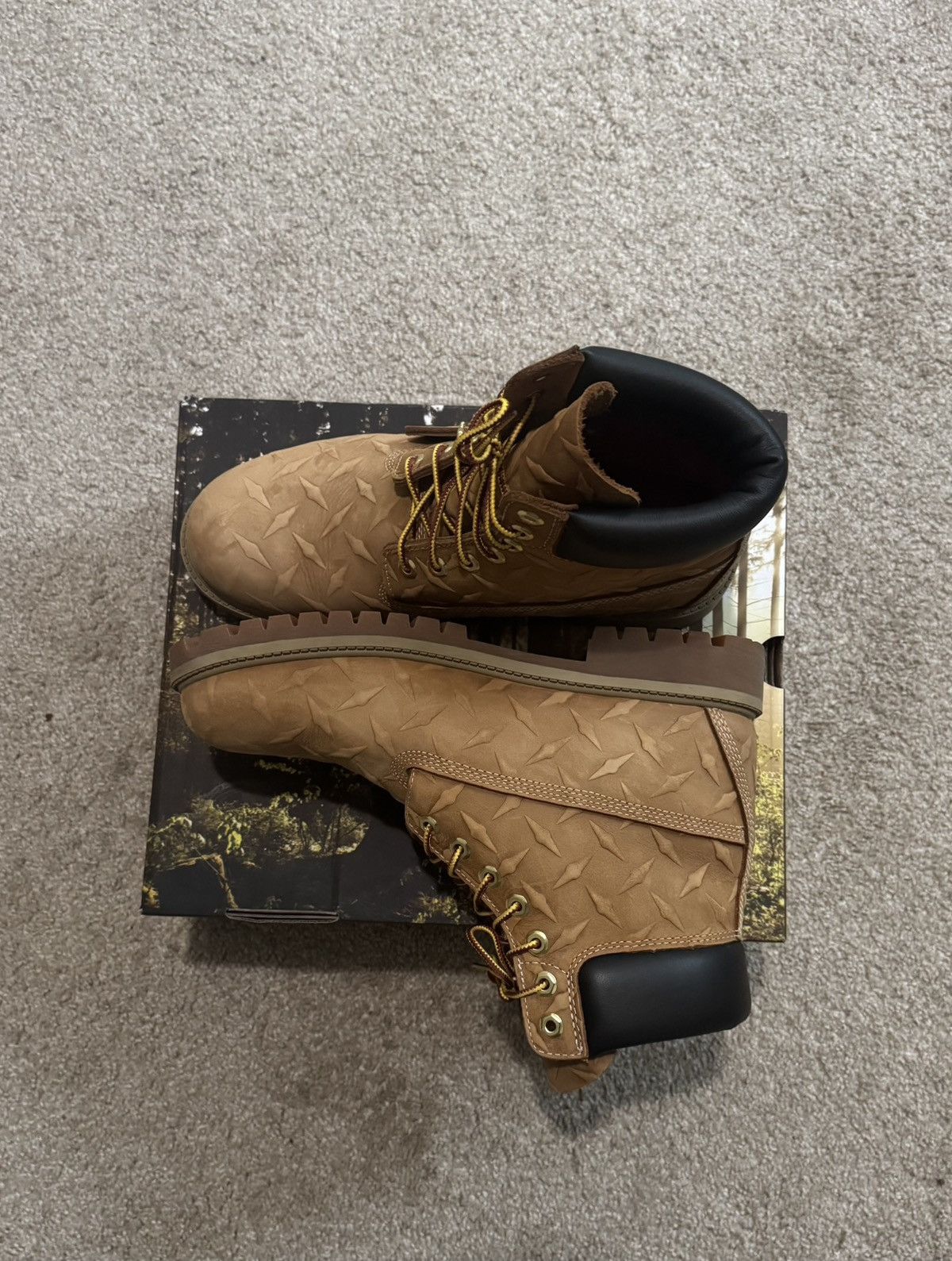 Supreme Supreme “Diamond Plate” Timberland Boots Size US 10 / EU 43 - 4 Thumbnail