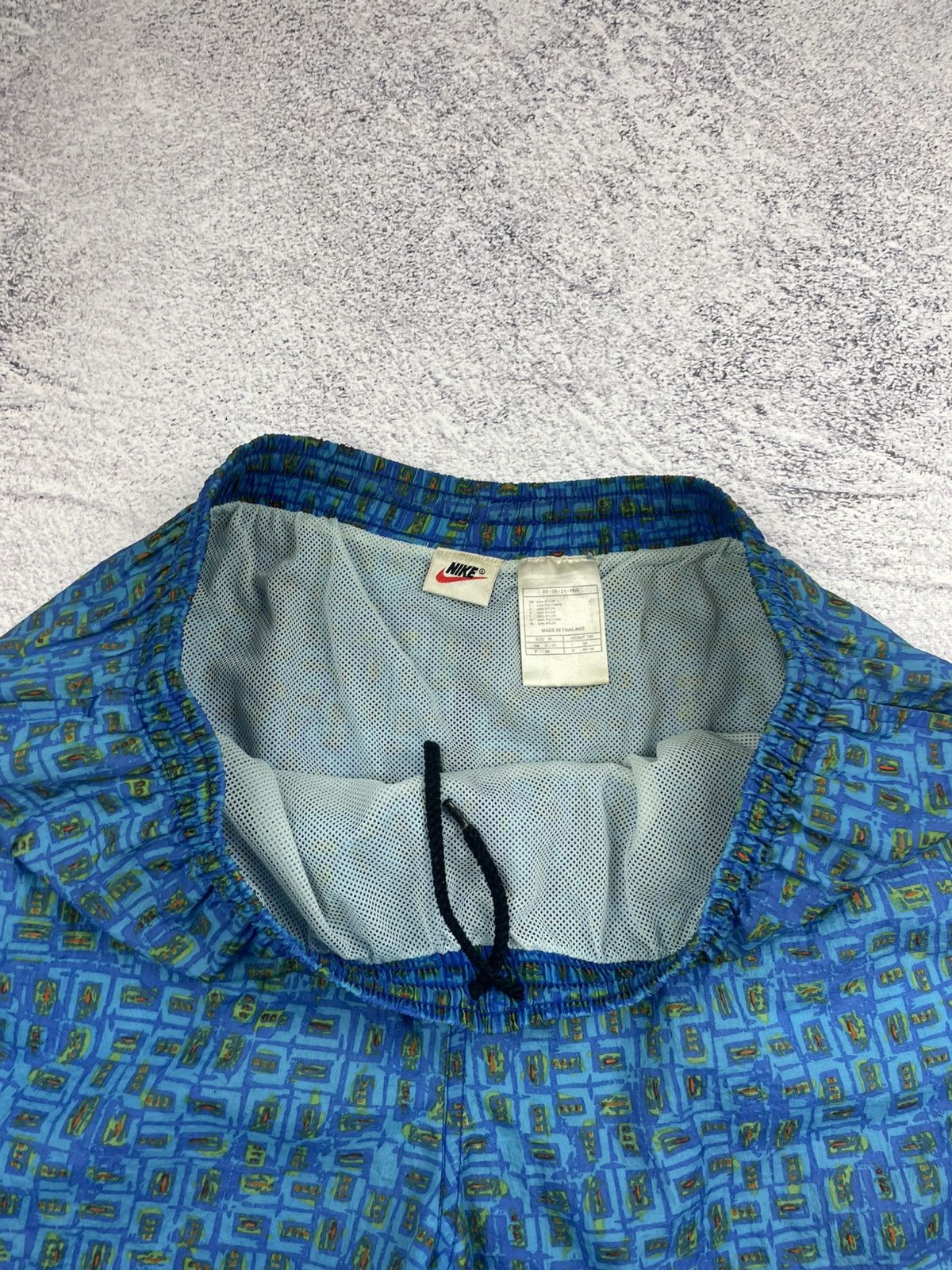 Nike × Vintage Vintage Nike Geometric Abstract Over Swim Print ACG 90s XL Size US 40 / EU 56 - 4 Thumbnail