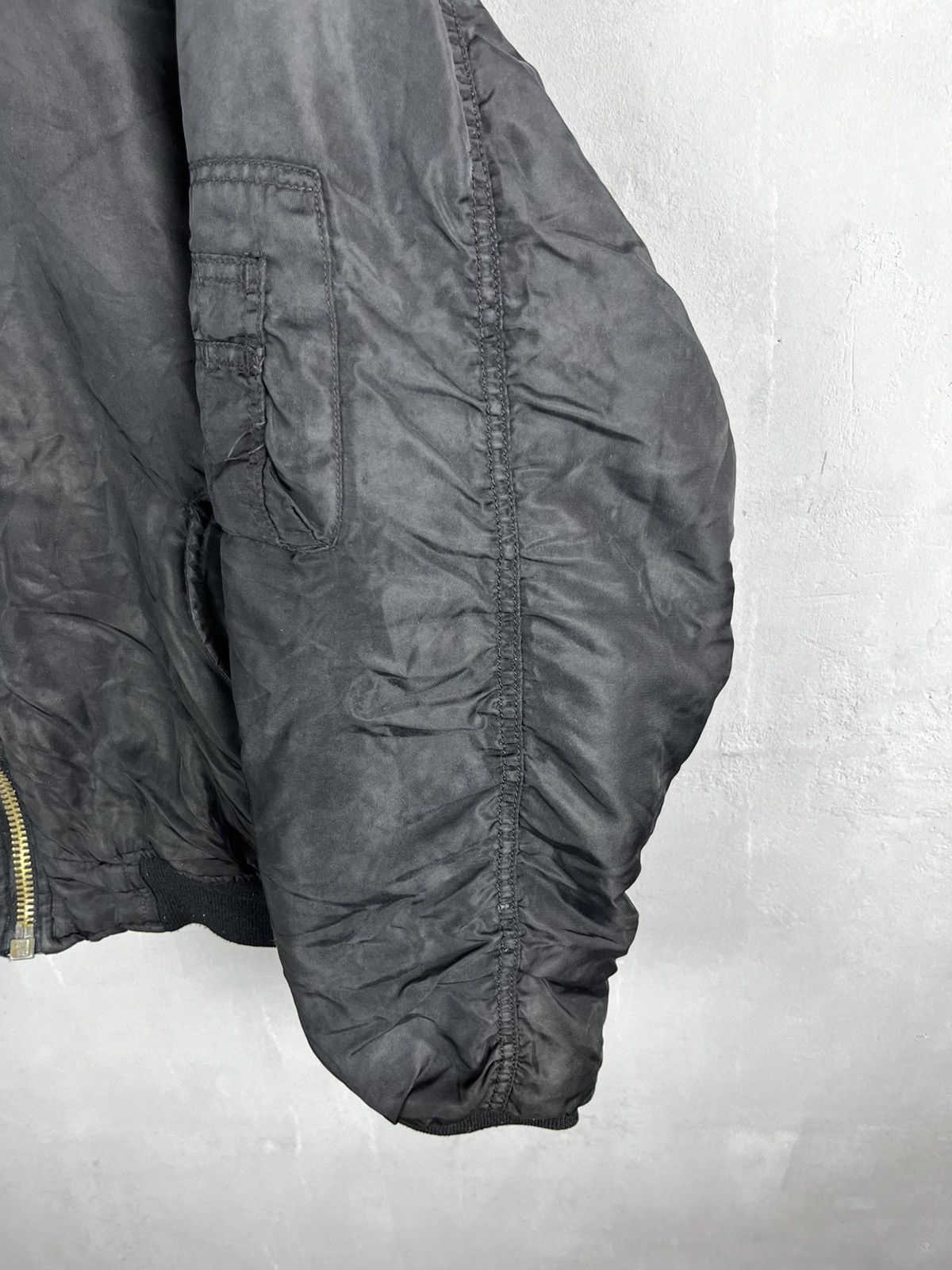 Alpha Industries MA-1 Bomber Jacket 78 Black Size XL Size US XL / EU 56 / 4 - 2 Thumbnail
