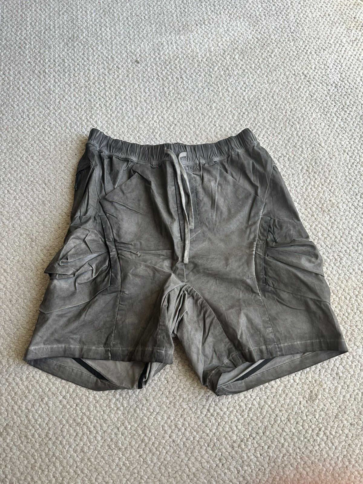 Whoisjacov WhoIsJacov Object Dyed Pocket Short | Grailed