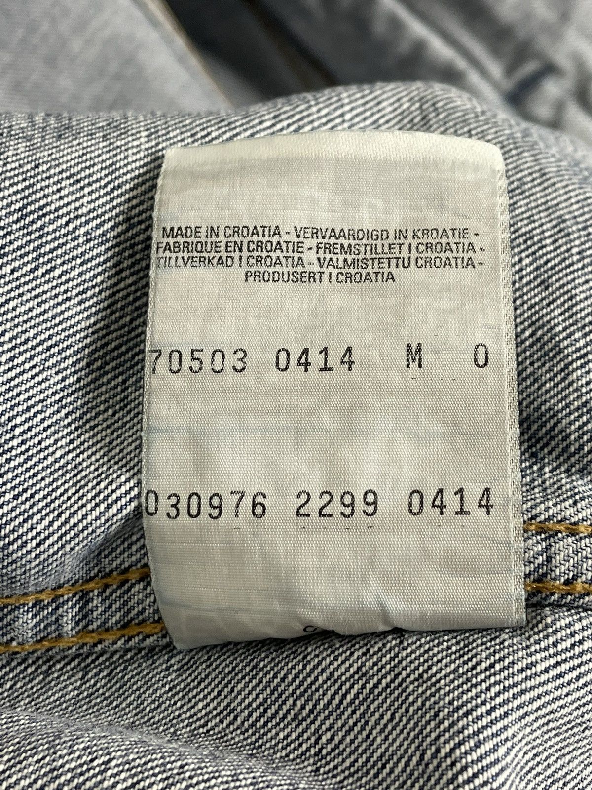 Levi's 1990's Vintage Levi's 70503 Denim Jacket Size US M / EU 48-50 / 2 - 15 Thumbnail